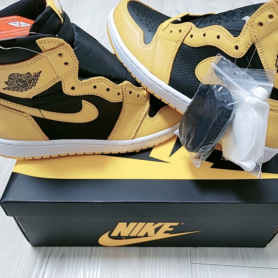 Jordan 1 Retro High OG Pollen 착용 스타일