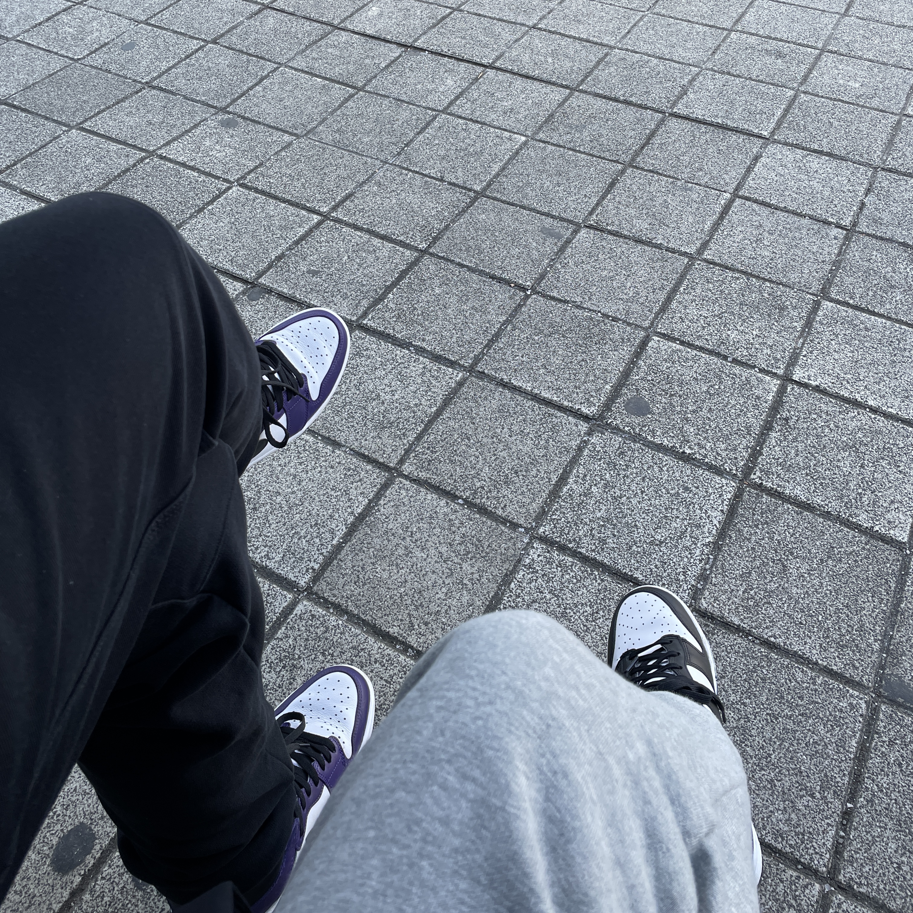 Jordan 1 Retro High OG Court Purple 2020, (W) Nike Dunk High Black and White 착용 스타일