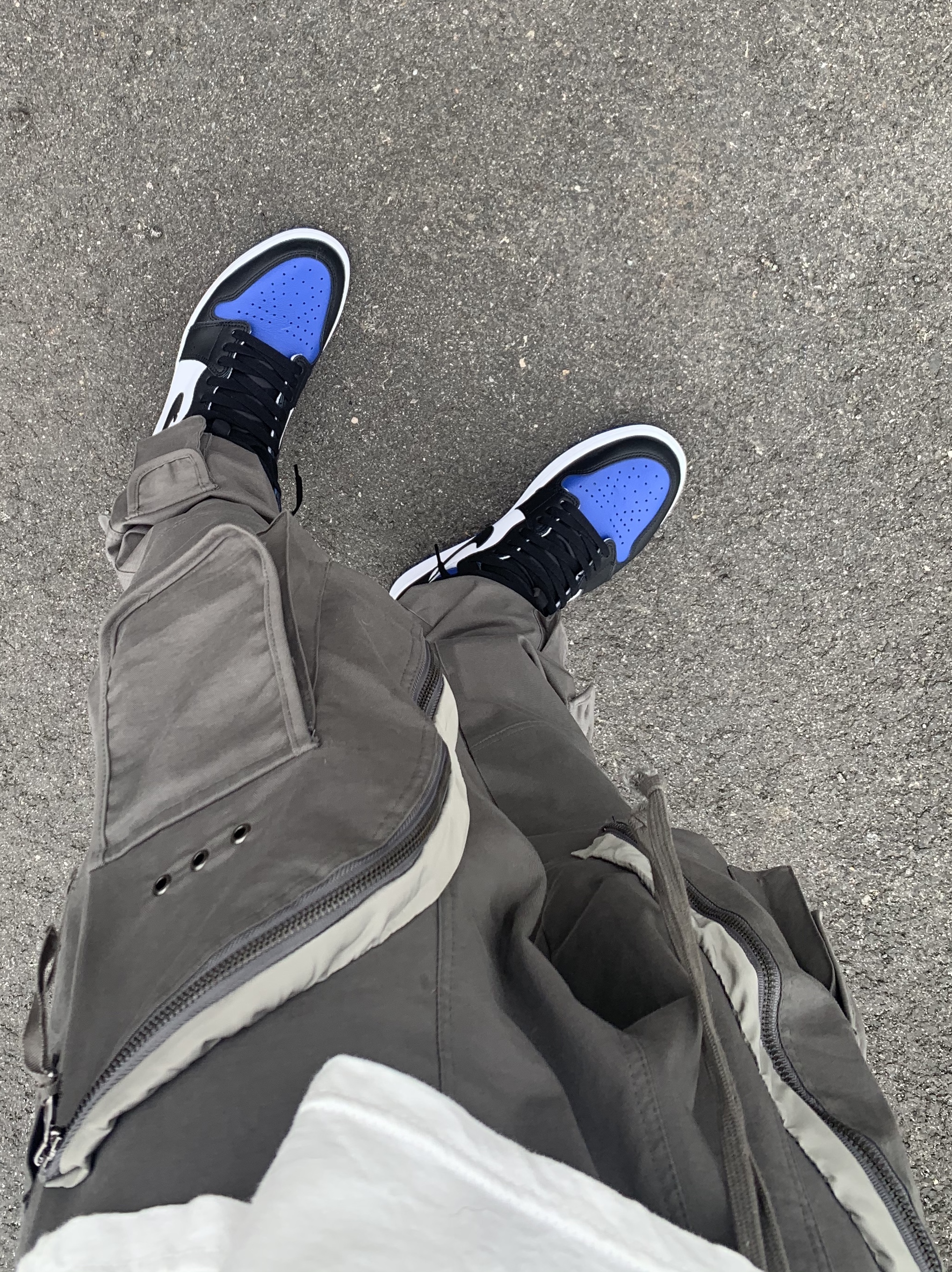 Jordan 1 Retro High OG Royal Toe 착용 스타일 - 2