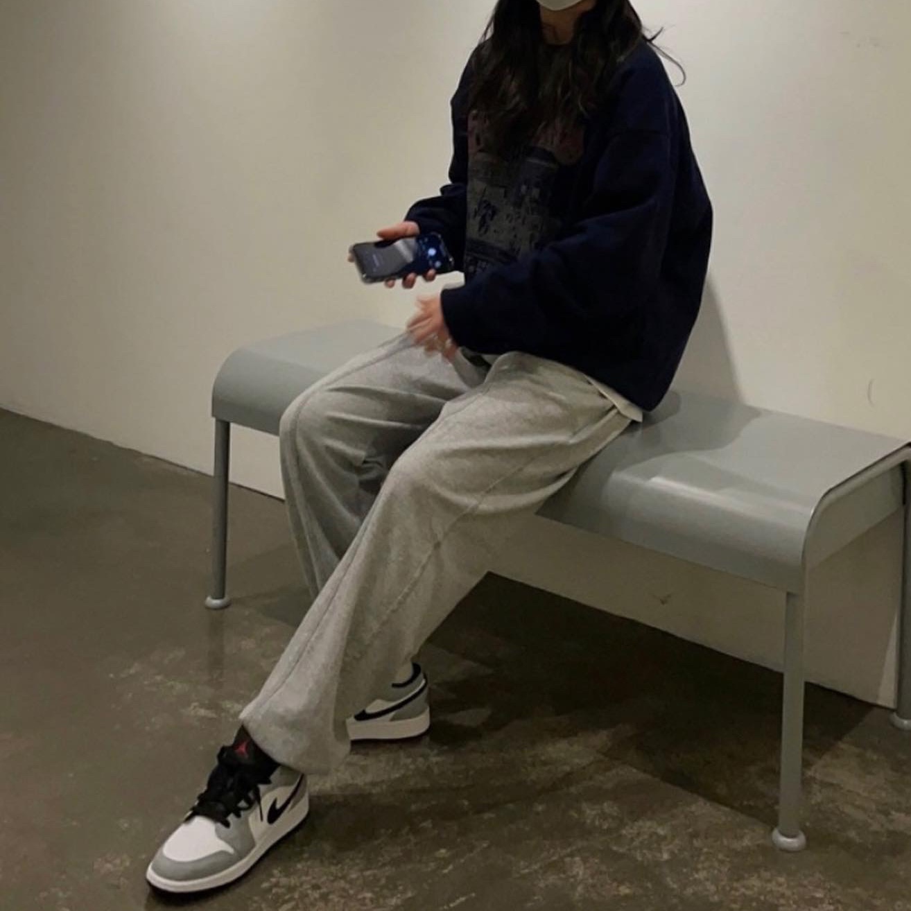 (GS) Jordan 1 Low Light Smoke Grey 착용 스타일 - 1