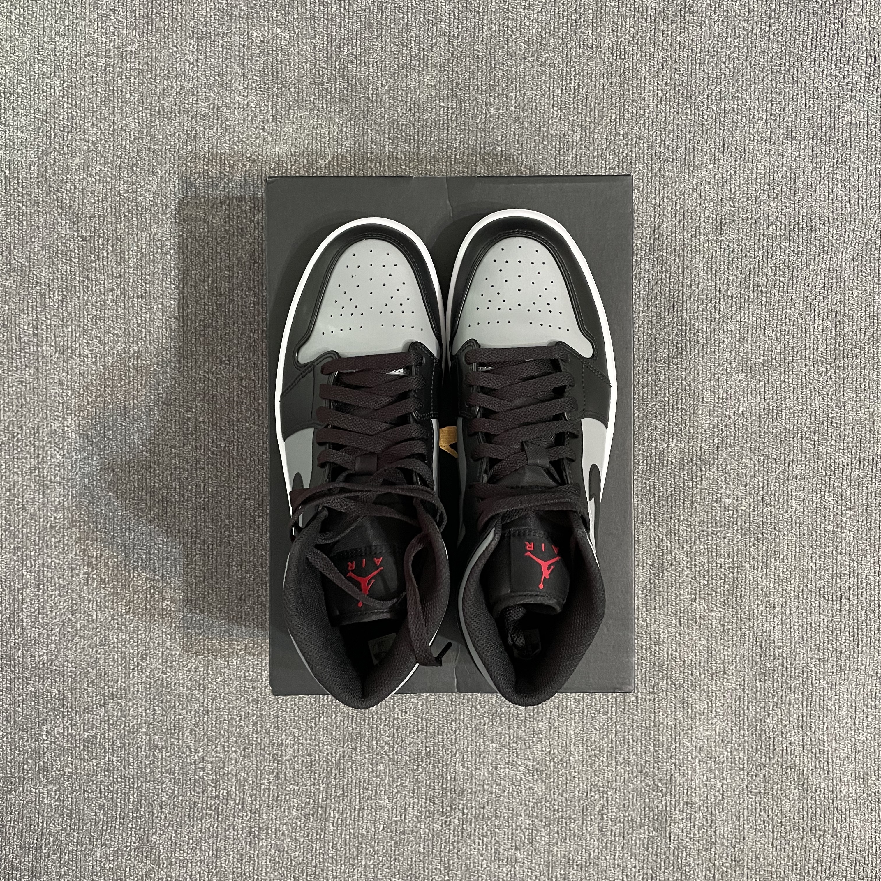 Jordan 1 Mid Shadow 착용 스타일 - 2