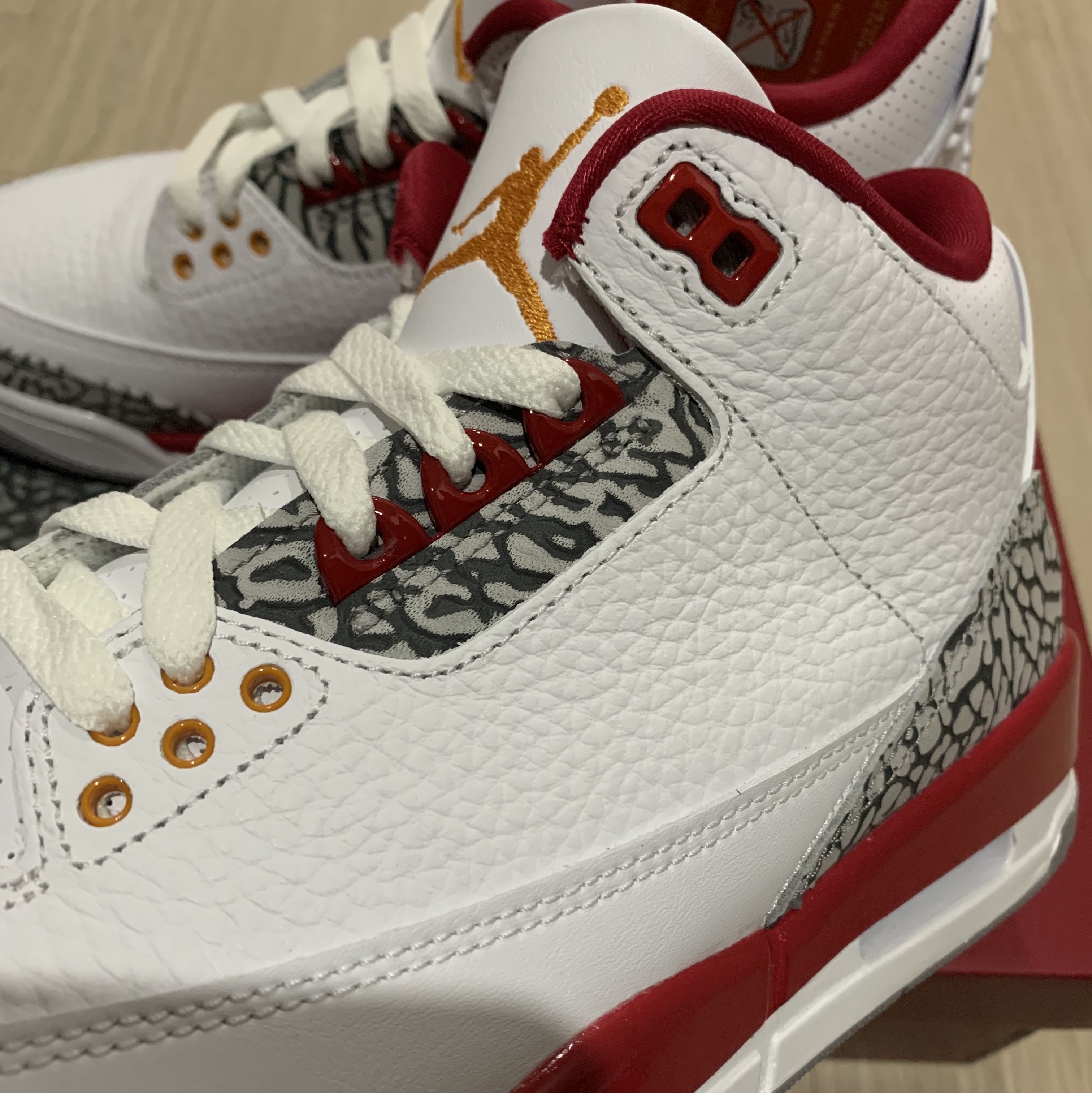 Jordan 3 Retro Cardinal Red 착용 스타일 - 3