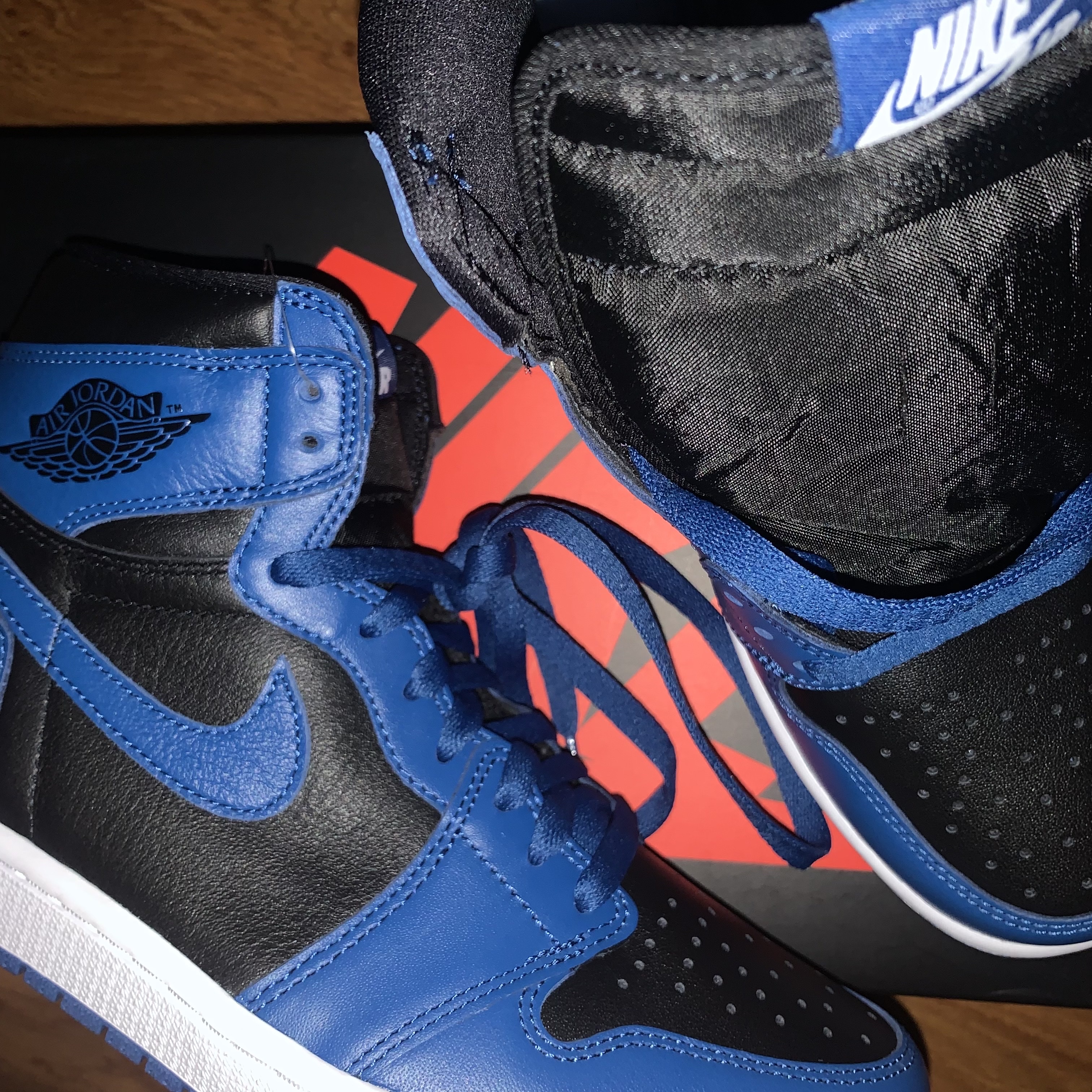 Jordan 1 Retro High OG Dark Marina Blue 착용 스타일