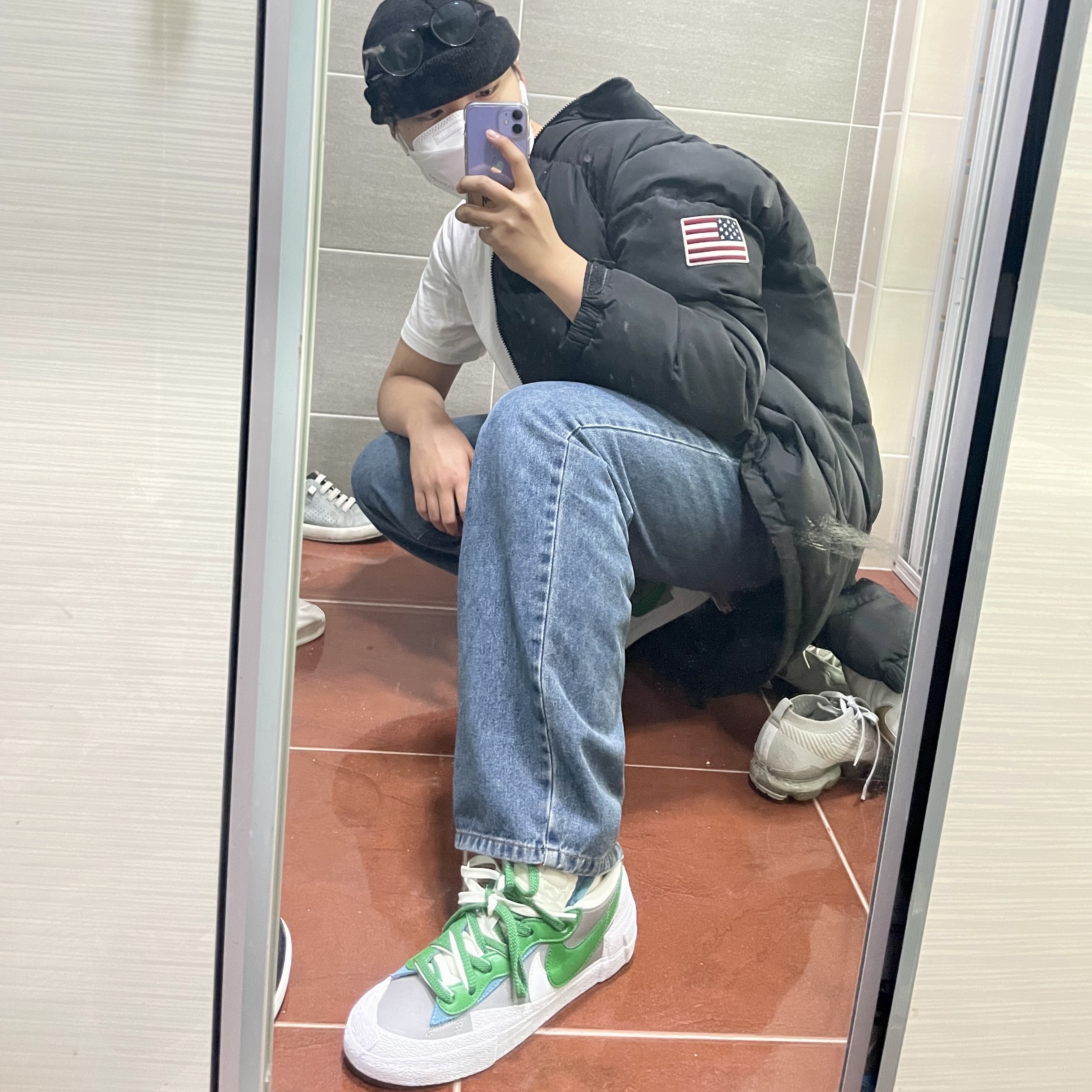 Nike x Sacai Blazer Low Classic Green, Nike Air VaporMax Flyknit 3 White Pure Platinum 착용 스타일 - 1