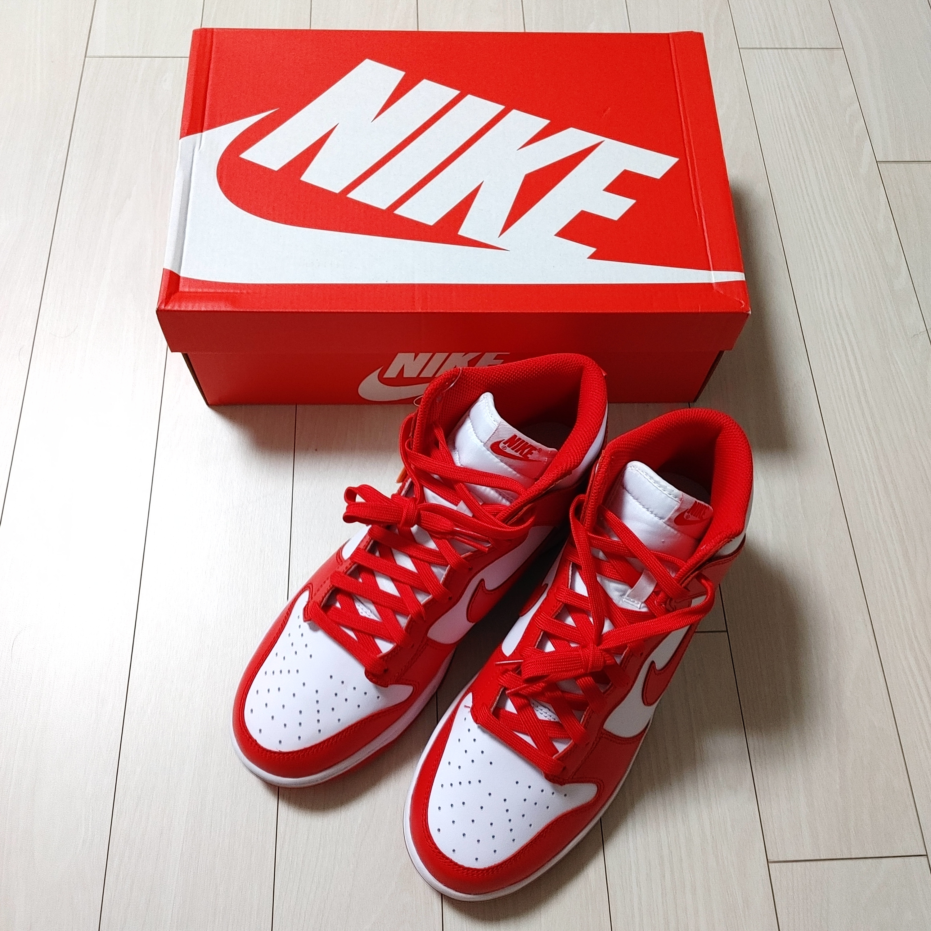 Nike Dunk High Retro Championship White and Red ์ฐฉ์ฉ ์คํ์ผ - 2