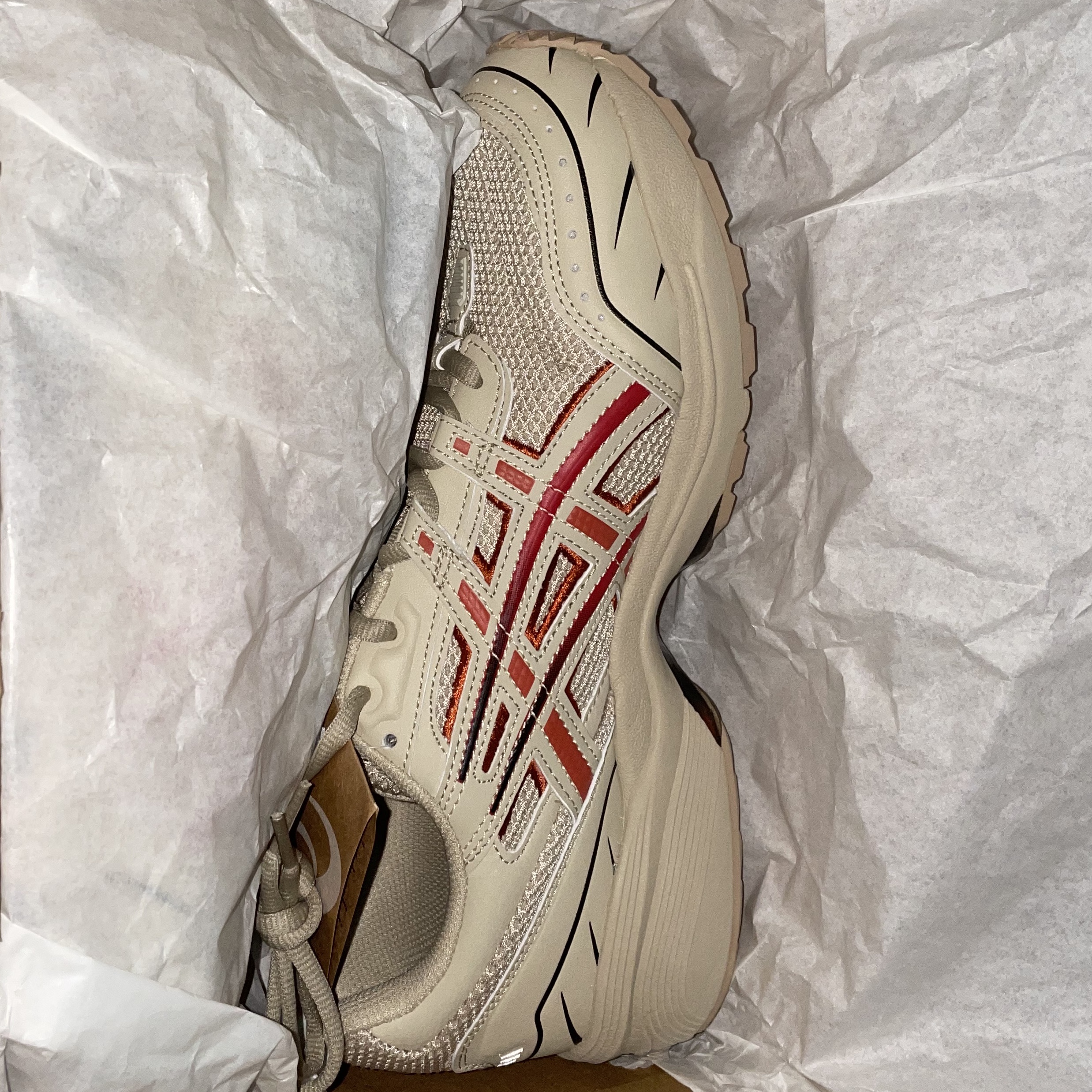 Asics x Freiknock Gel-1090 Desert Camp 착용 스타일
