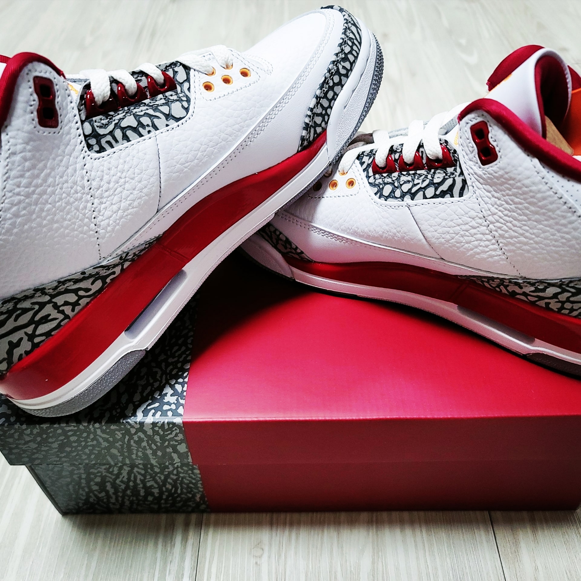 Jordan 3 Retro Cardinal Red 착용 스타일