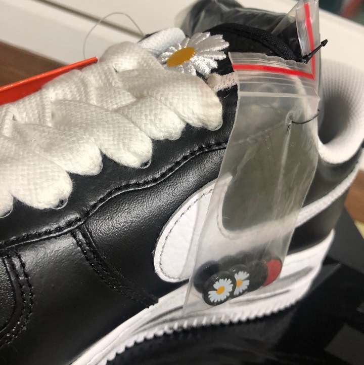 Nike x Peaceminusone Air Force 1 Low Para-Noise 착용 스타일