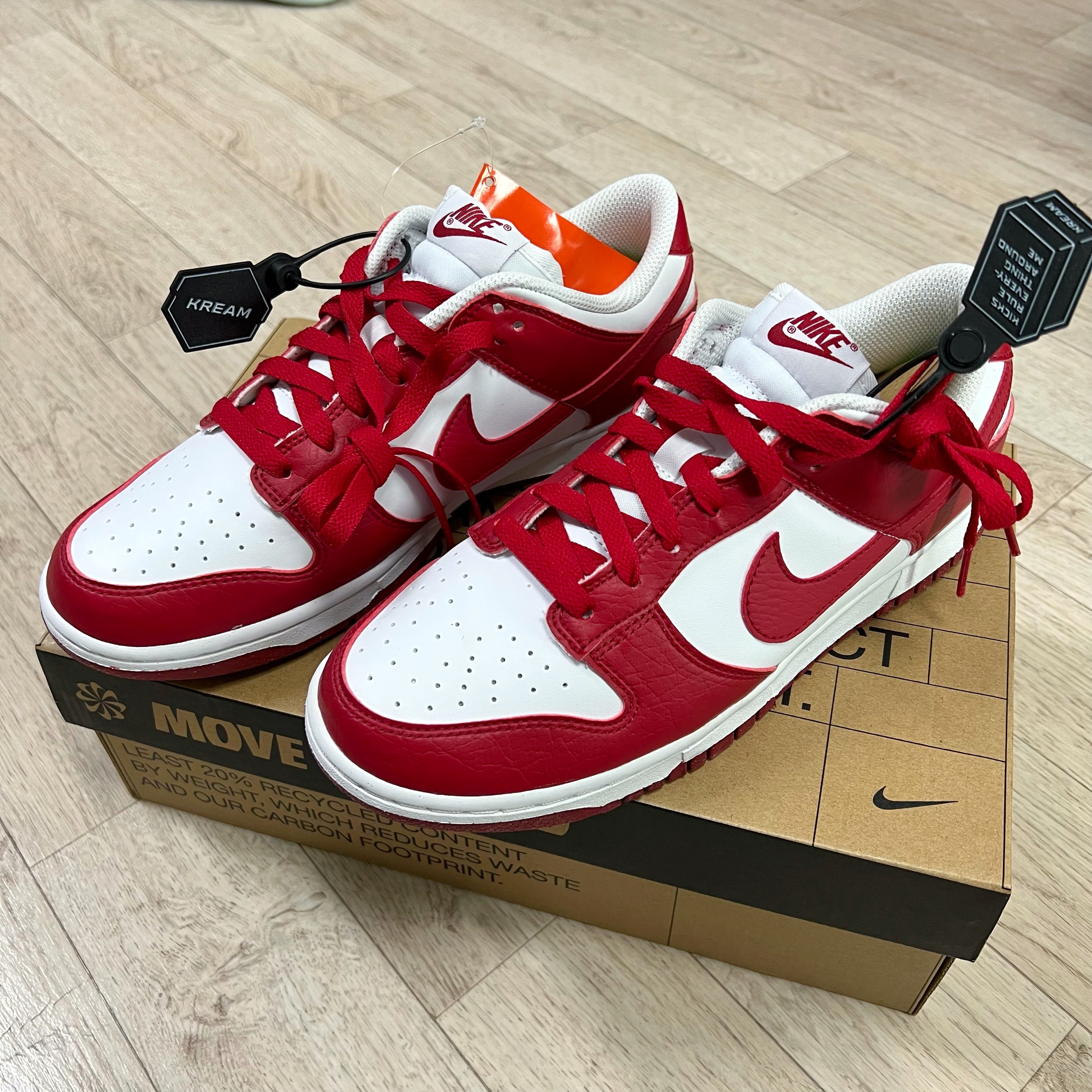 (W) Nike Dunk Low Next Nature Gym Red 착용 스타일