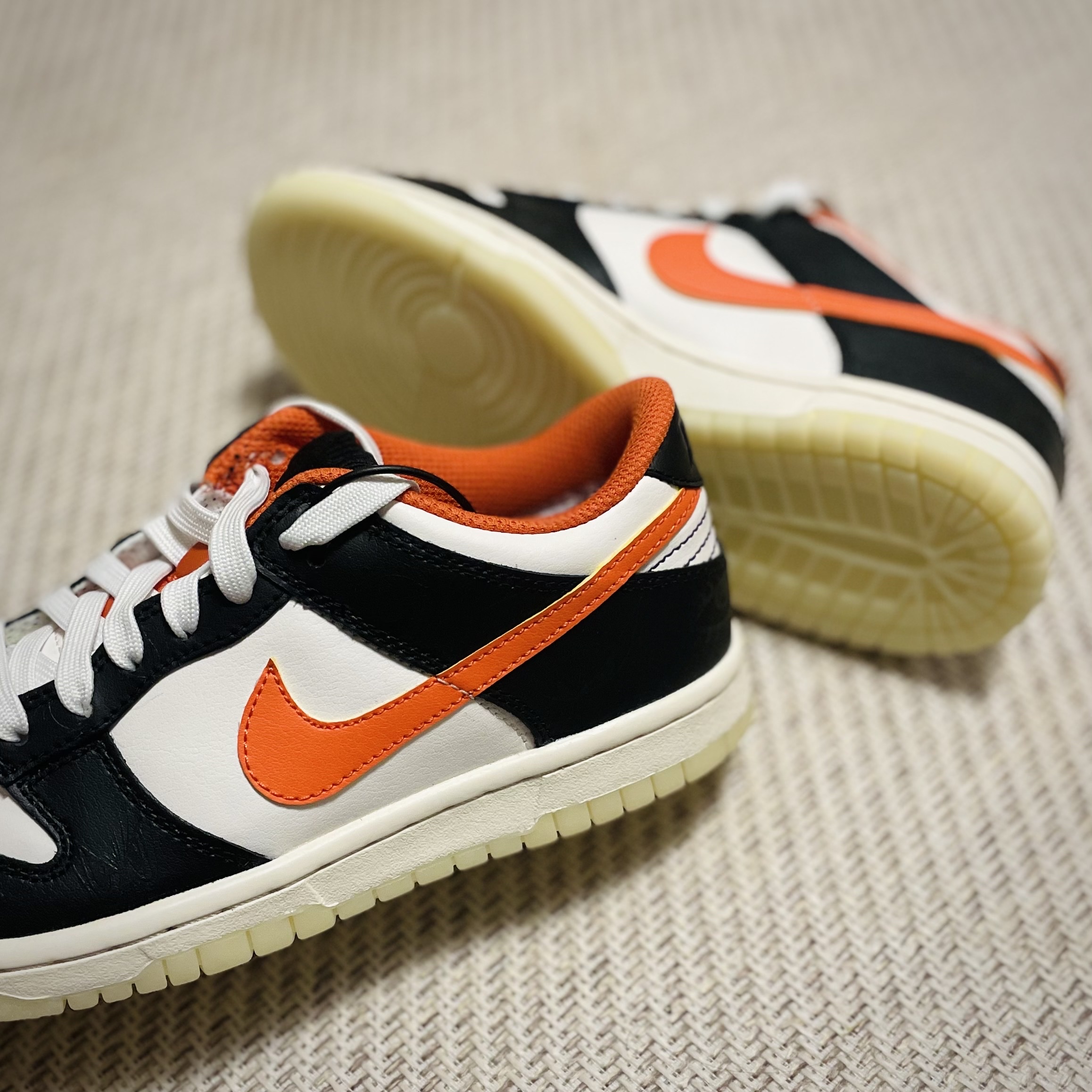 (GS) Nike Dunk Low PRM Halloween 착용 스타일 - 2