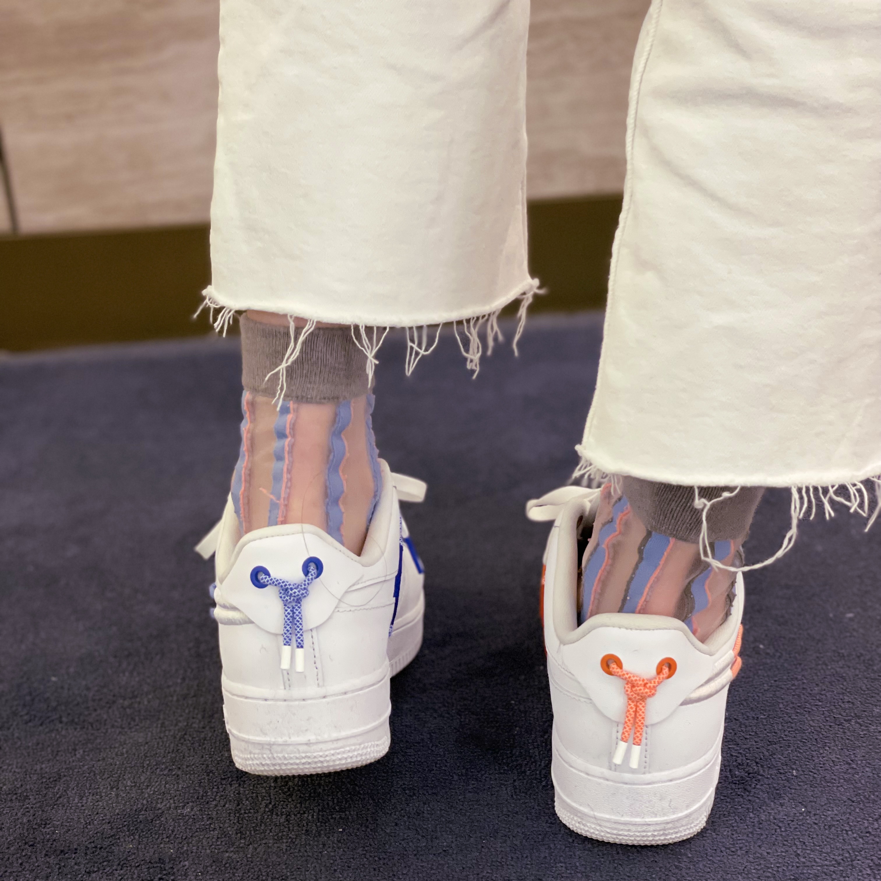 (W) Nike Air Force 1 '07 LX White Safety Orange, Zara x Ader Error Oversize Sweatshirt Green 착용 스타일 - 2