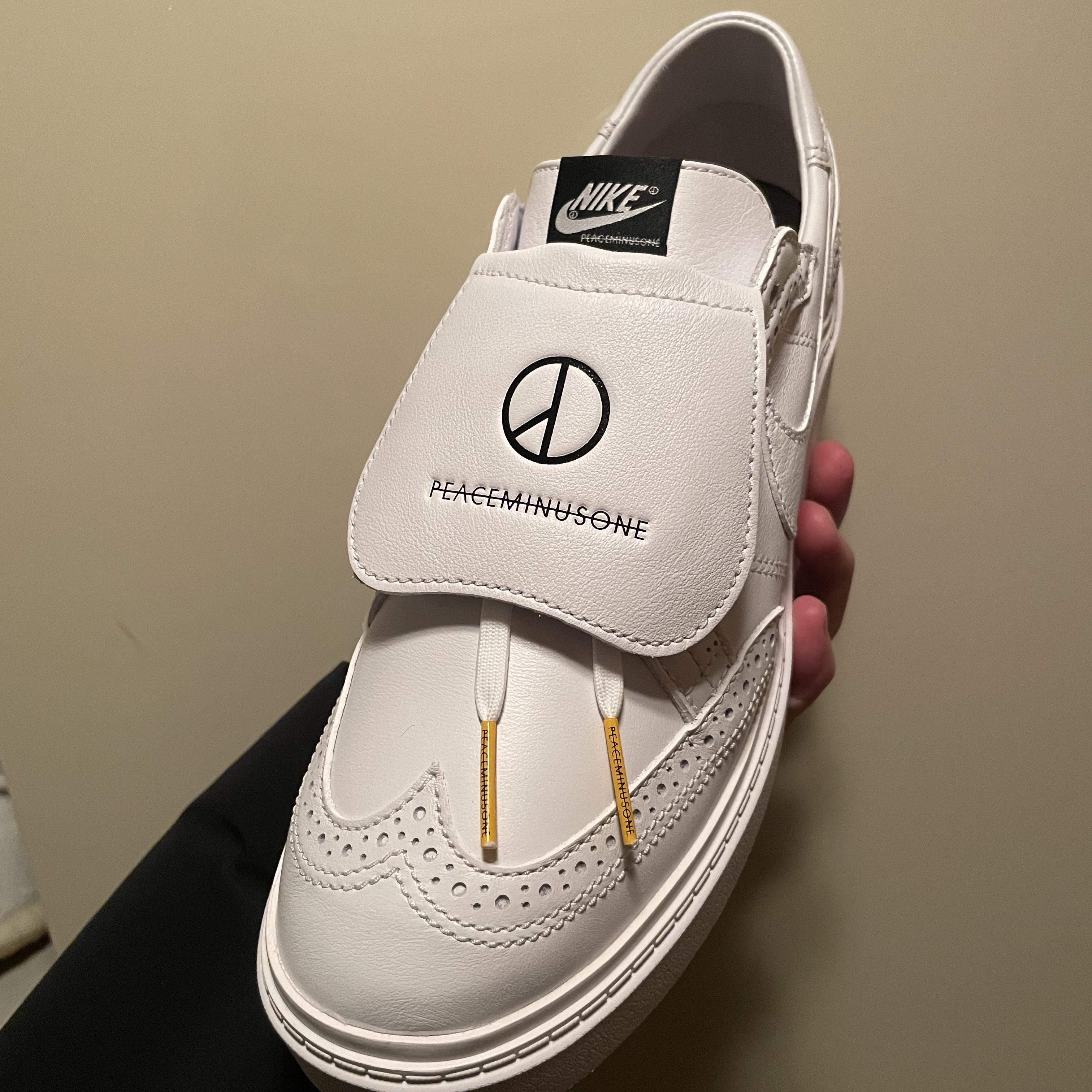 Nike x Peaceminusone Kwondo1 White 착용 스타일 - 2