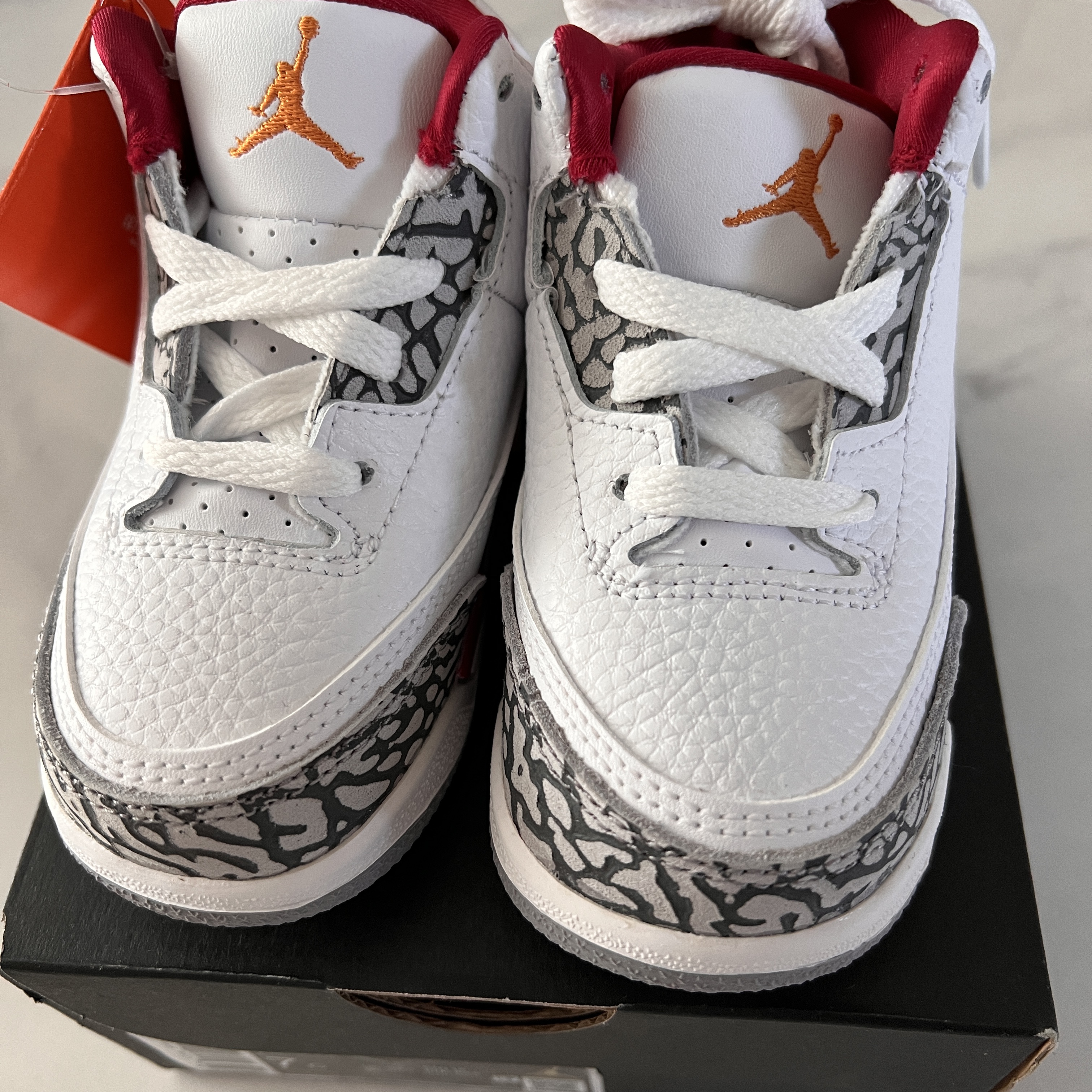 (TD) Jordan 3 Retro Cardinal Red 착용 스타일 - 3