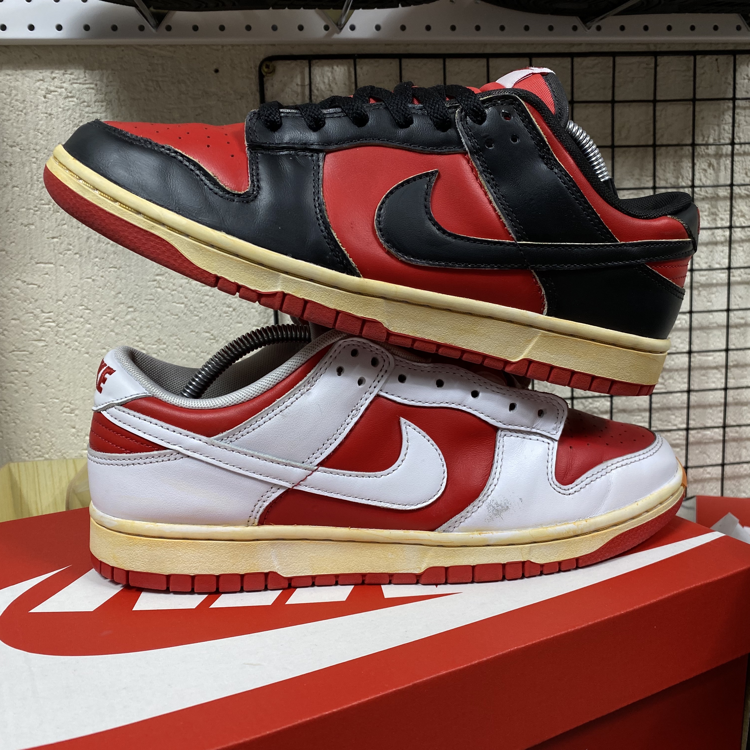 Nike Dunk Low Retro Championship Red 착용 스타일 - 2
