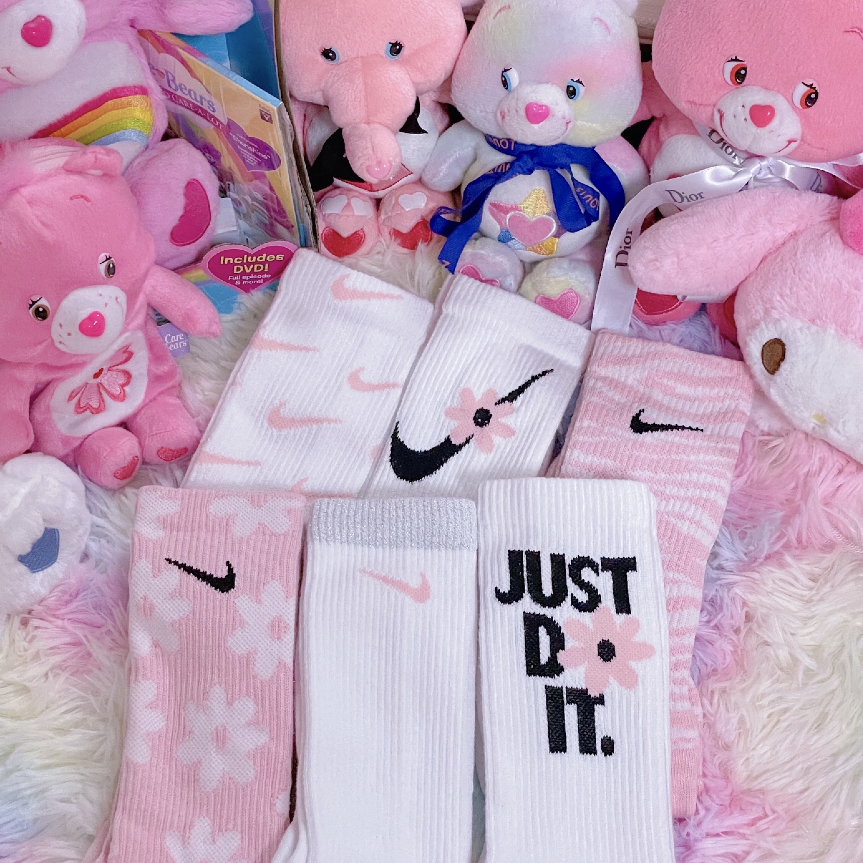 (Kids) Nike Everyday Plus Socks Pink White (6 Pack/Korean Ver.) 착용 스타일