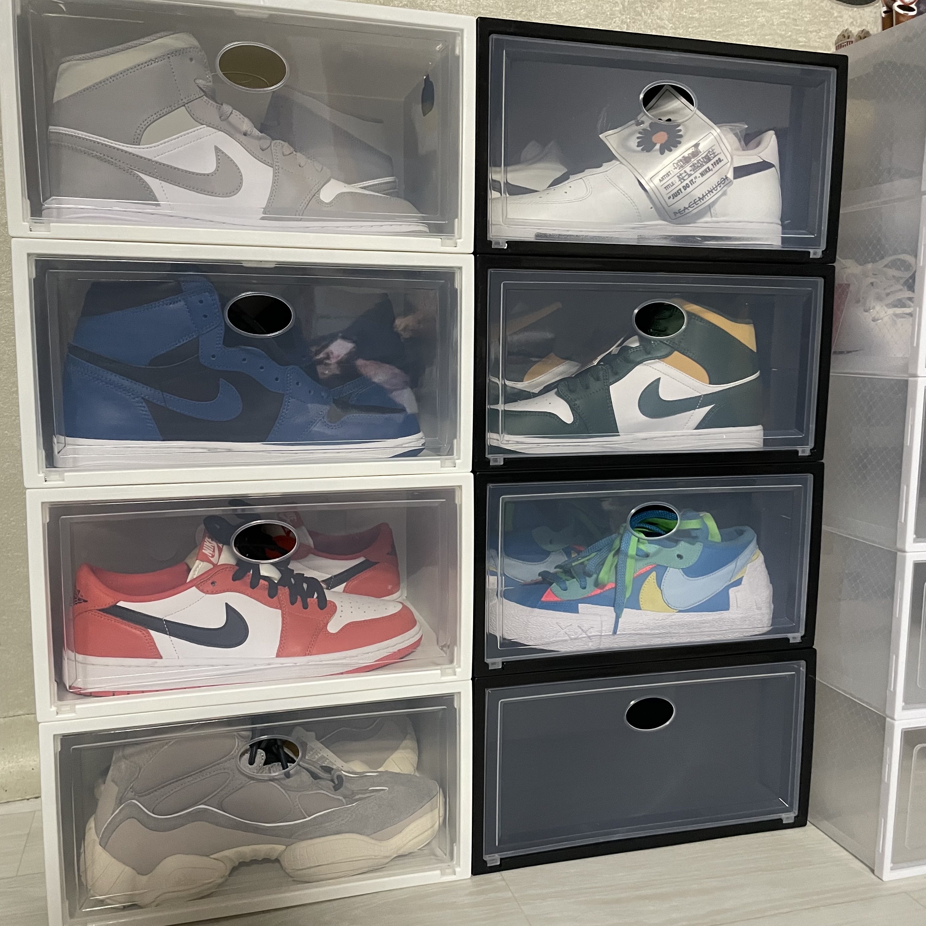 Jordan 1 Mid College Grey, Jordan 1 Retro High OG Dark Marina Blue 착용 스타일