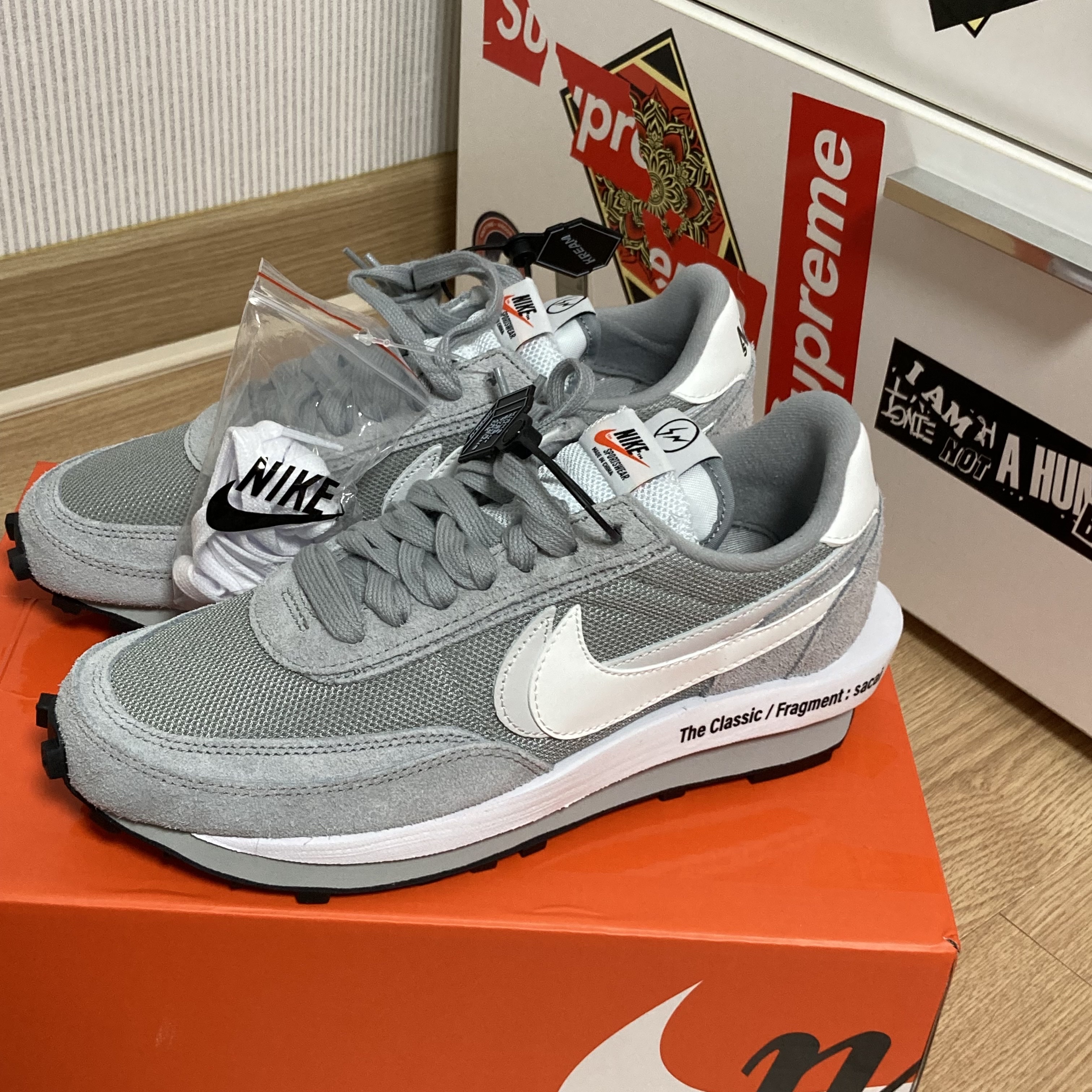 Nike x Sacai x Fragment LDWaffle Light Smoke Grey 착용 스타일