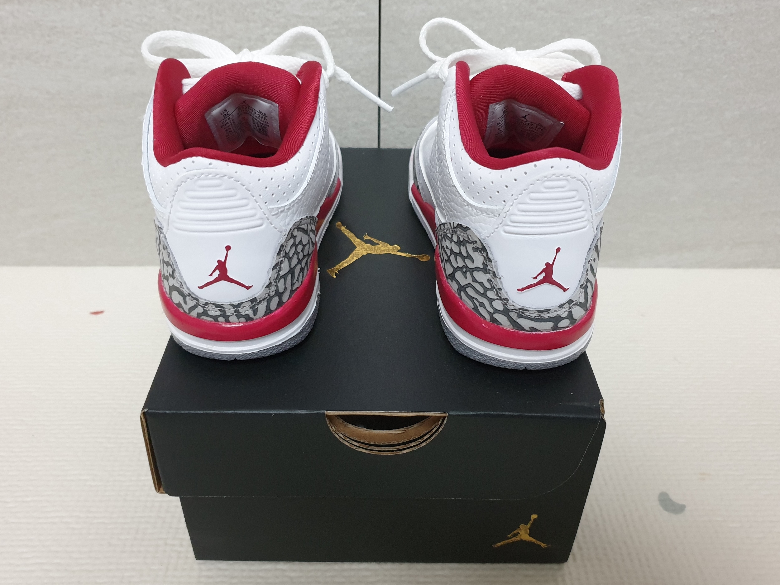 (TD) Jordan 3 Retro Cardinal Red 착용 스타일 - 2