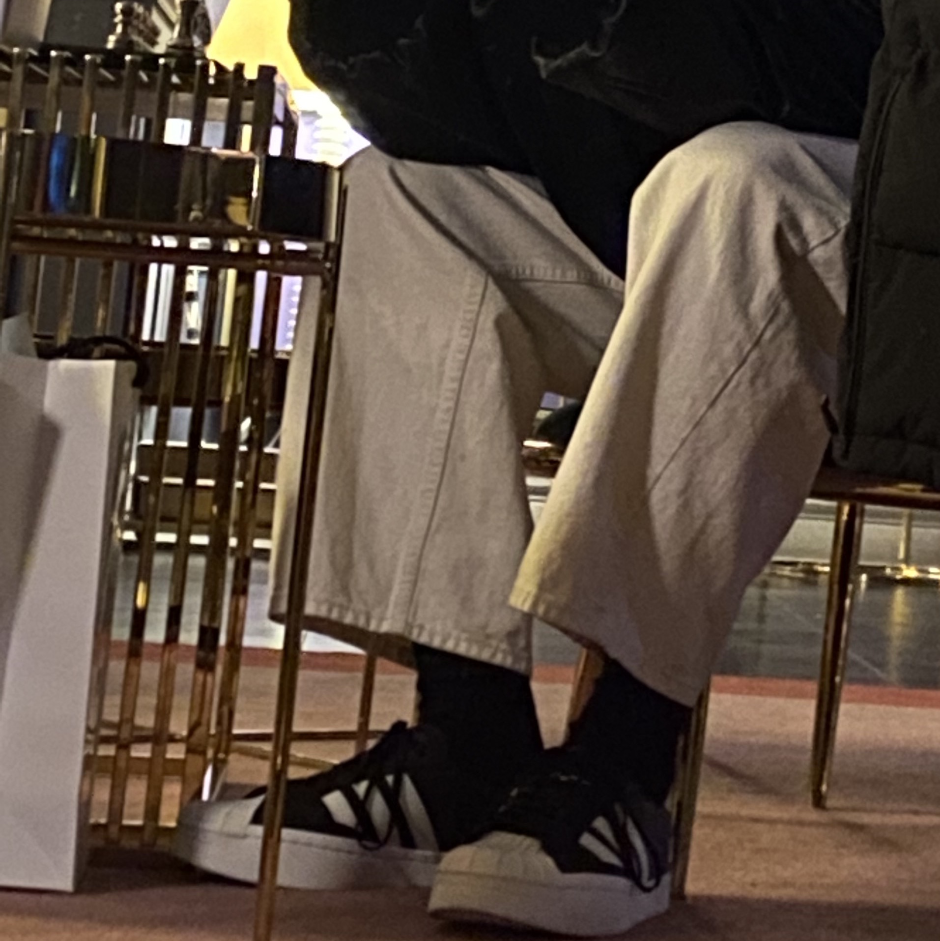 Y-3 Yohji Star Black White 착용 스타일