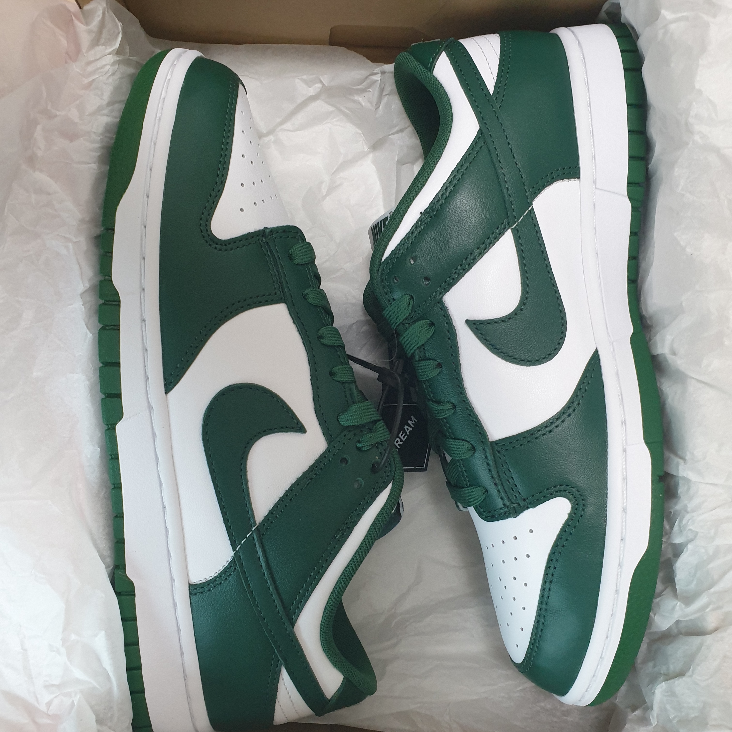 Nike x Kasina Dunk Low 80's Bus, Nike Dunk Low Pro Premium Medium Curry 착용 스타일 - 3