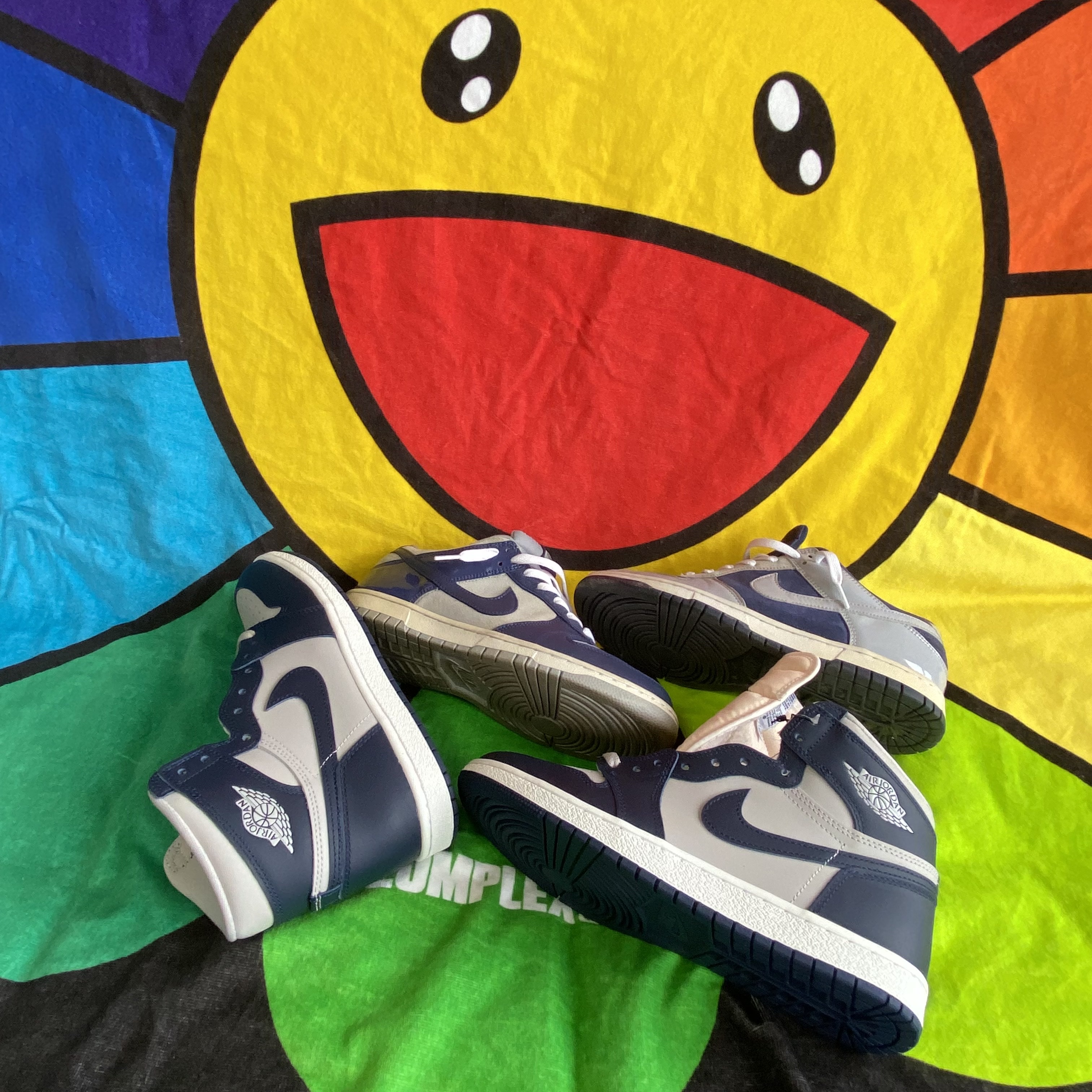 Jordan 1 High 85 College Navy, Nike Dunk Low CO.JP Mismatched 착용 스타일