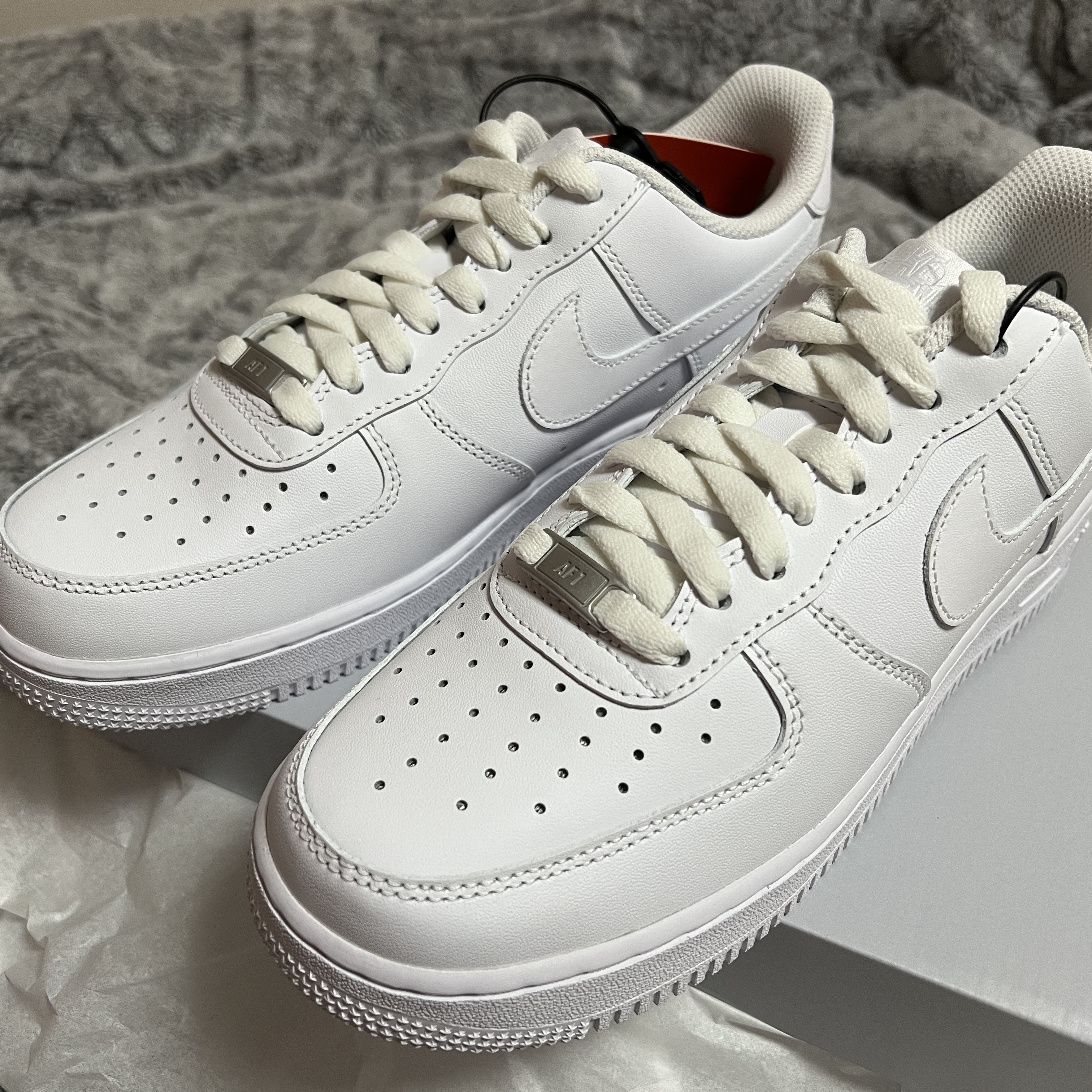 Nike Air Force 1 '07 Low White 착용 스타일