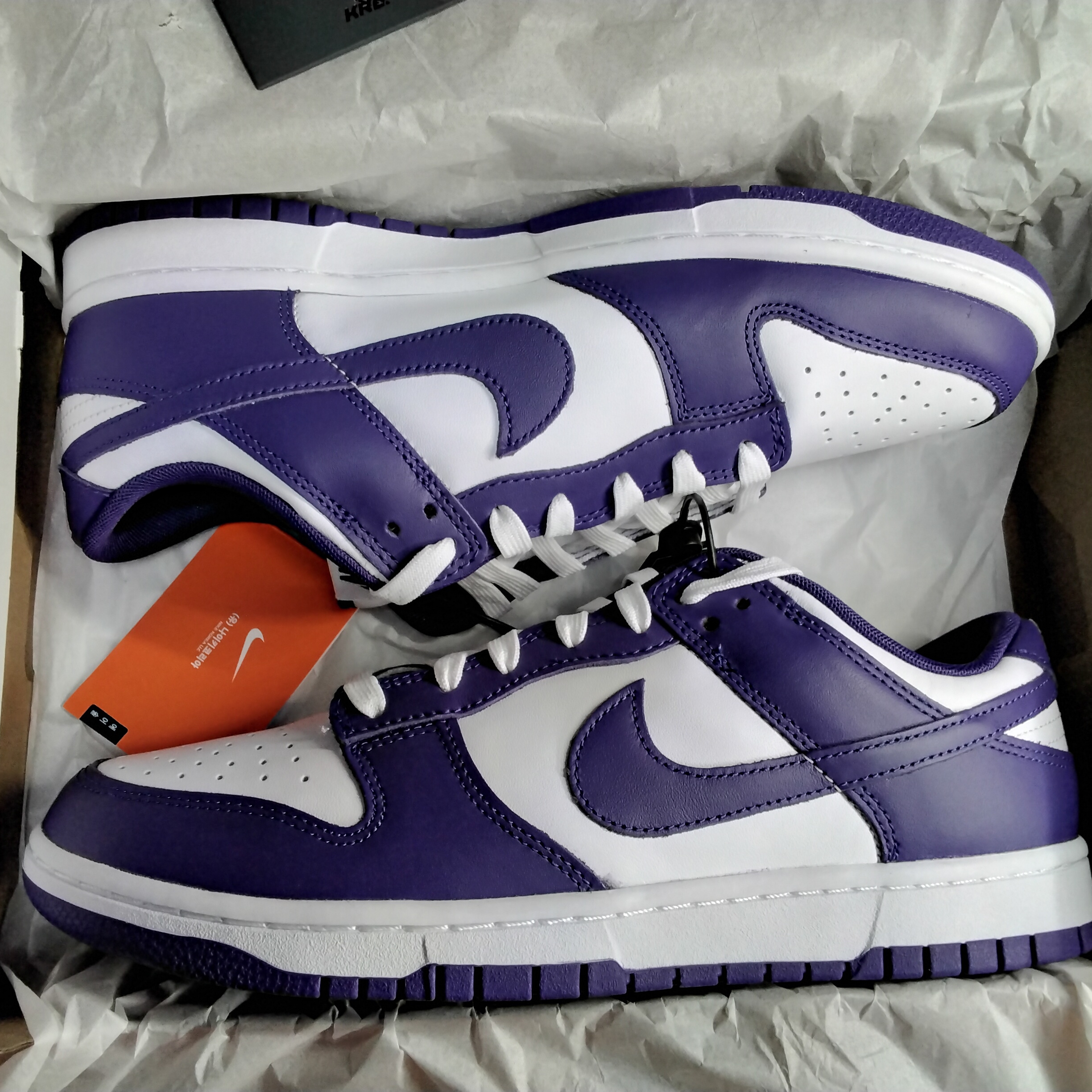 Nike Dunk Low Retro Championship Court Purple 착용 스타일
