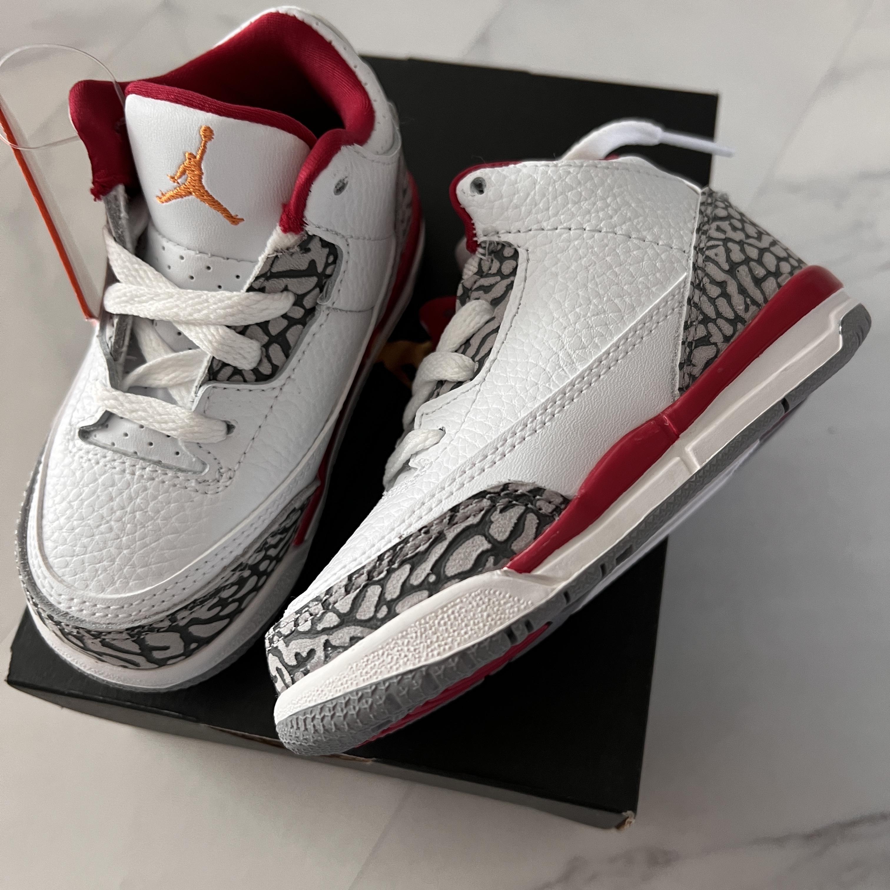 (TD) Jordan 3 Retro Cardinal Red 착용 스타일 - 2