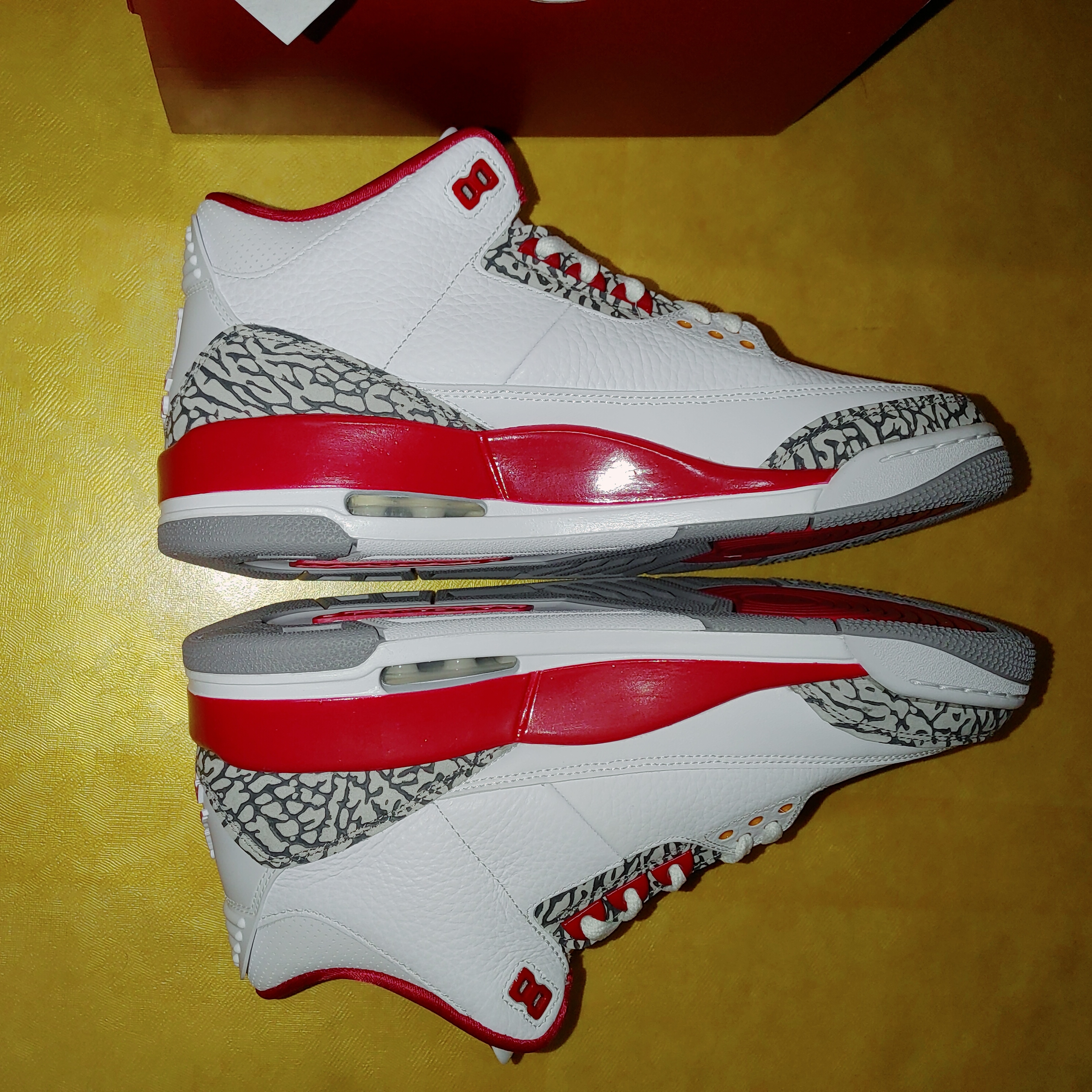 Jordan 3 Retro Cardinal Red 착용 스타일 - 5