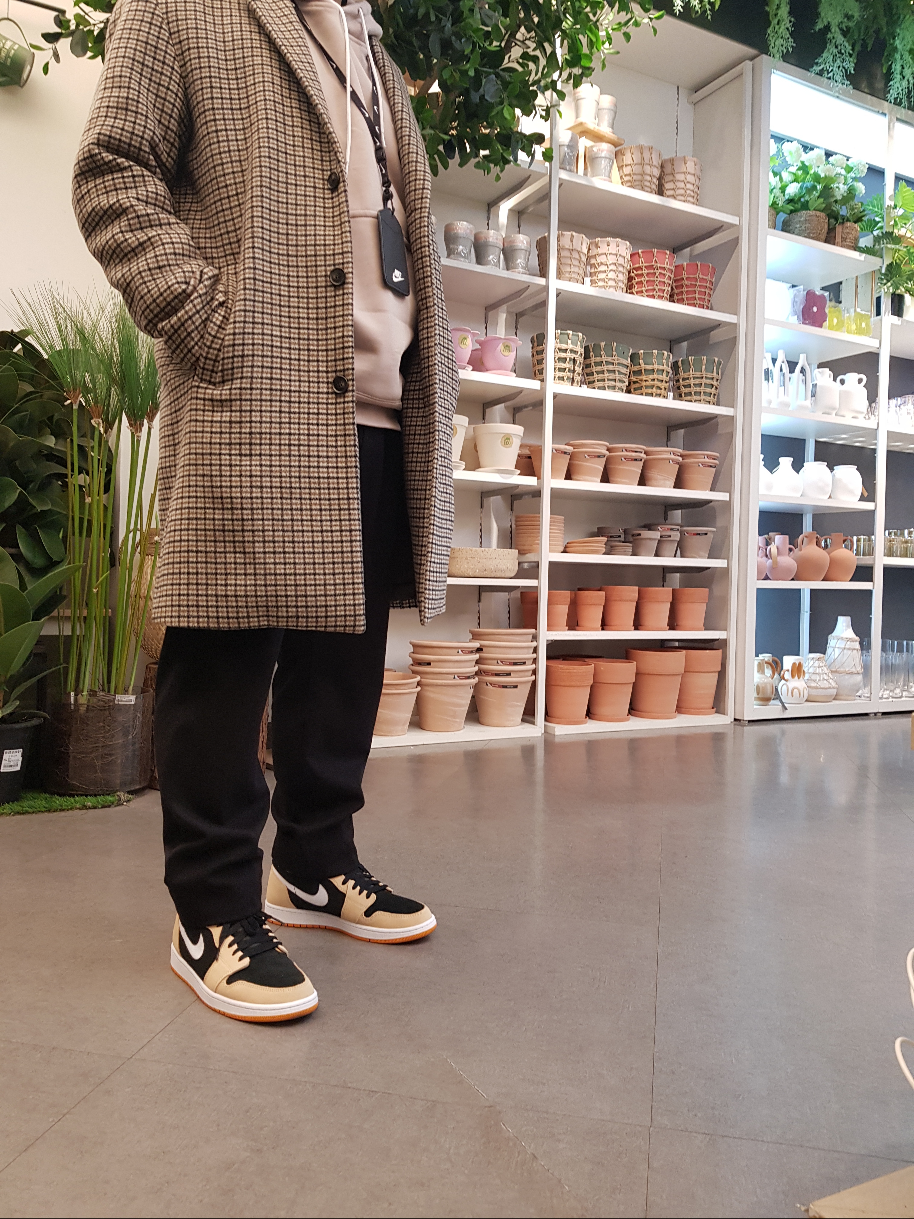 Jordan 1 Zoom Air CMFT Pumpkin Spice 착용 스타일 - 1
