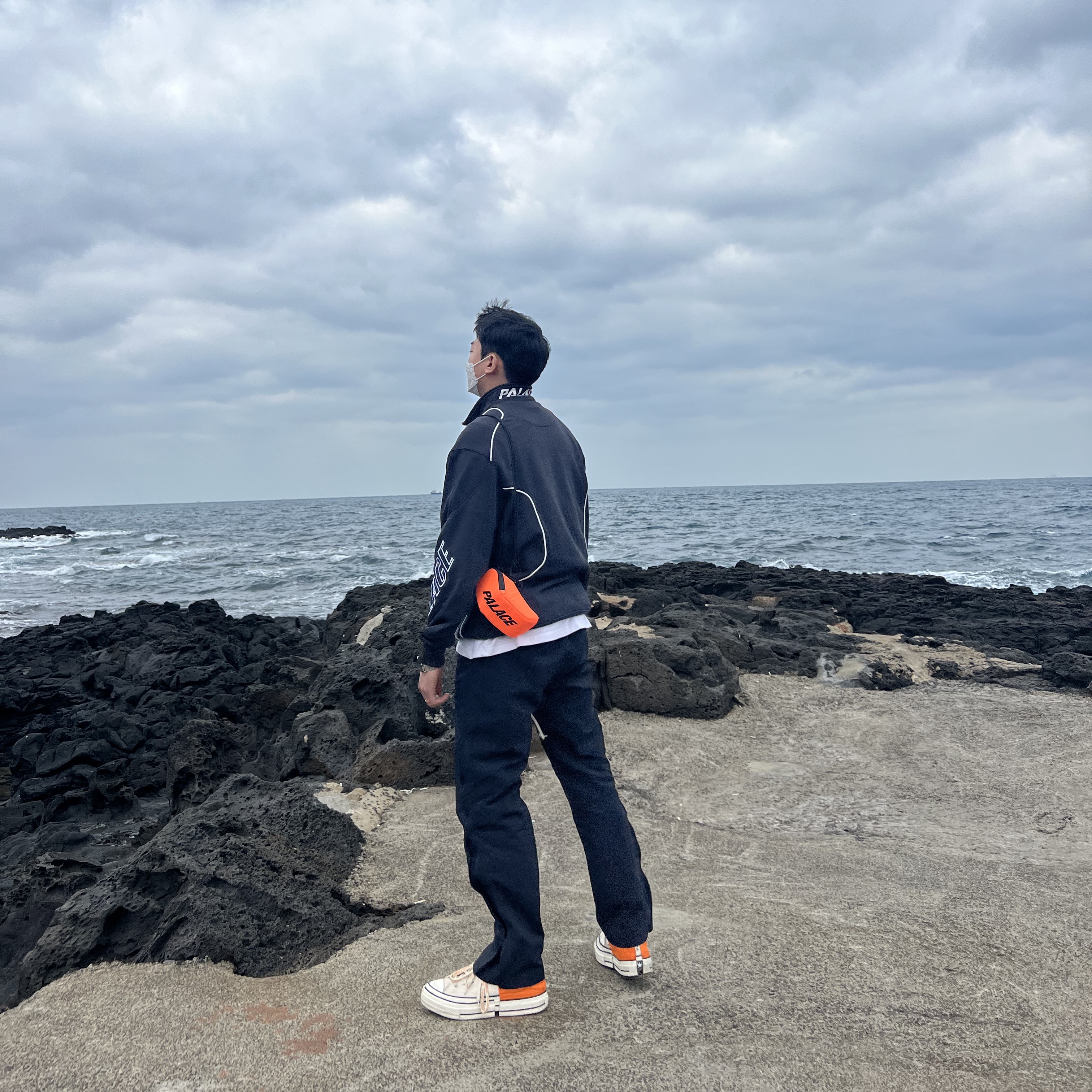 Converse x Feng Chen Wang Chuck 70 2-in-1 Persimmon Orange 착용 스타일 - 2