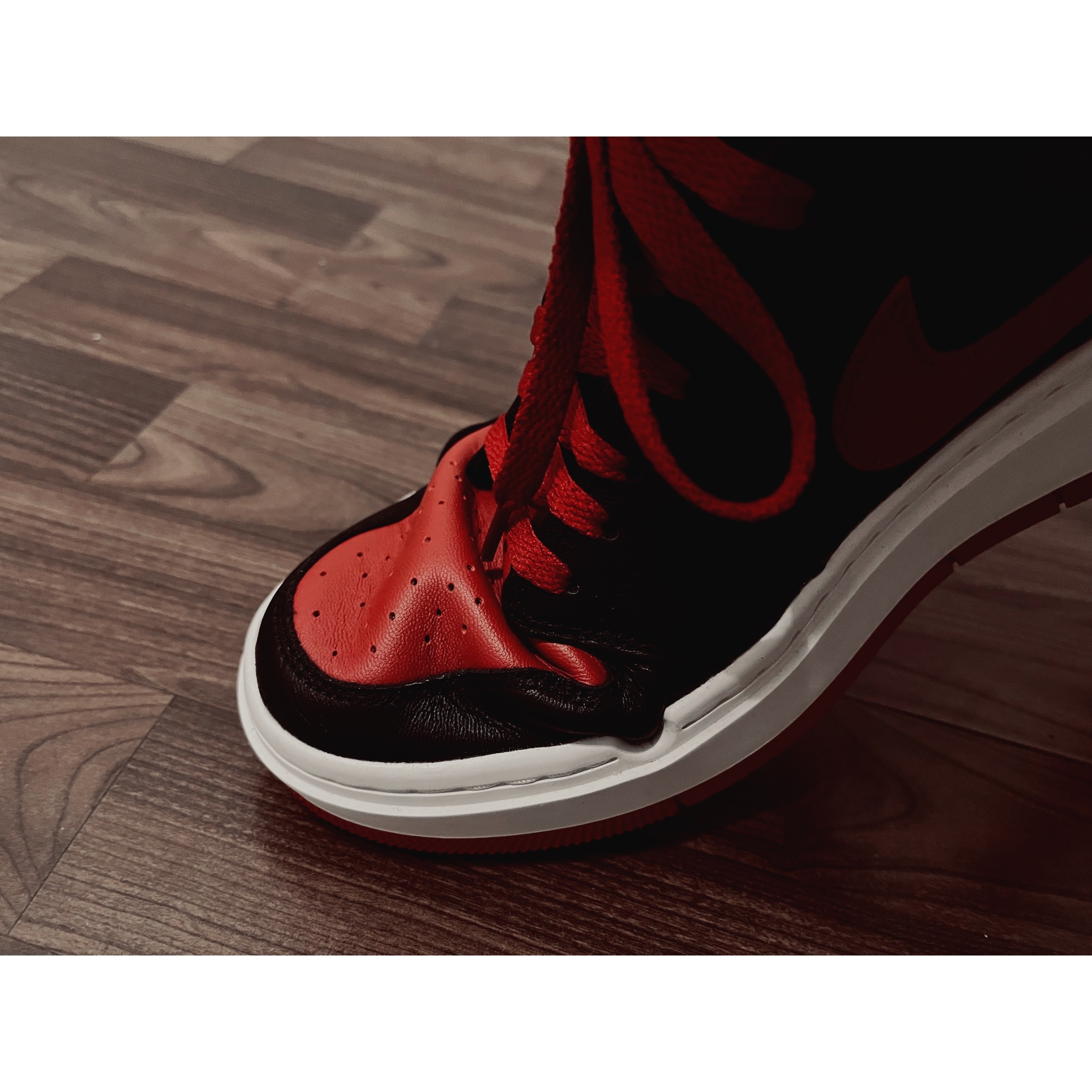 (W) Jordan 1 Elevate Low SE Bred, Supreme Box Logo Hooded Sweatshirt Charcoal - 21FW 착용 스타일 - 2