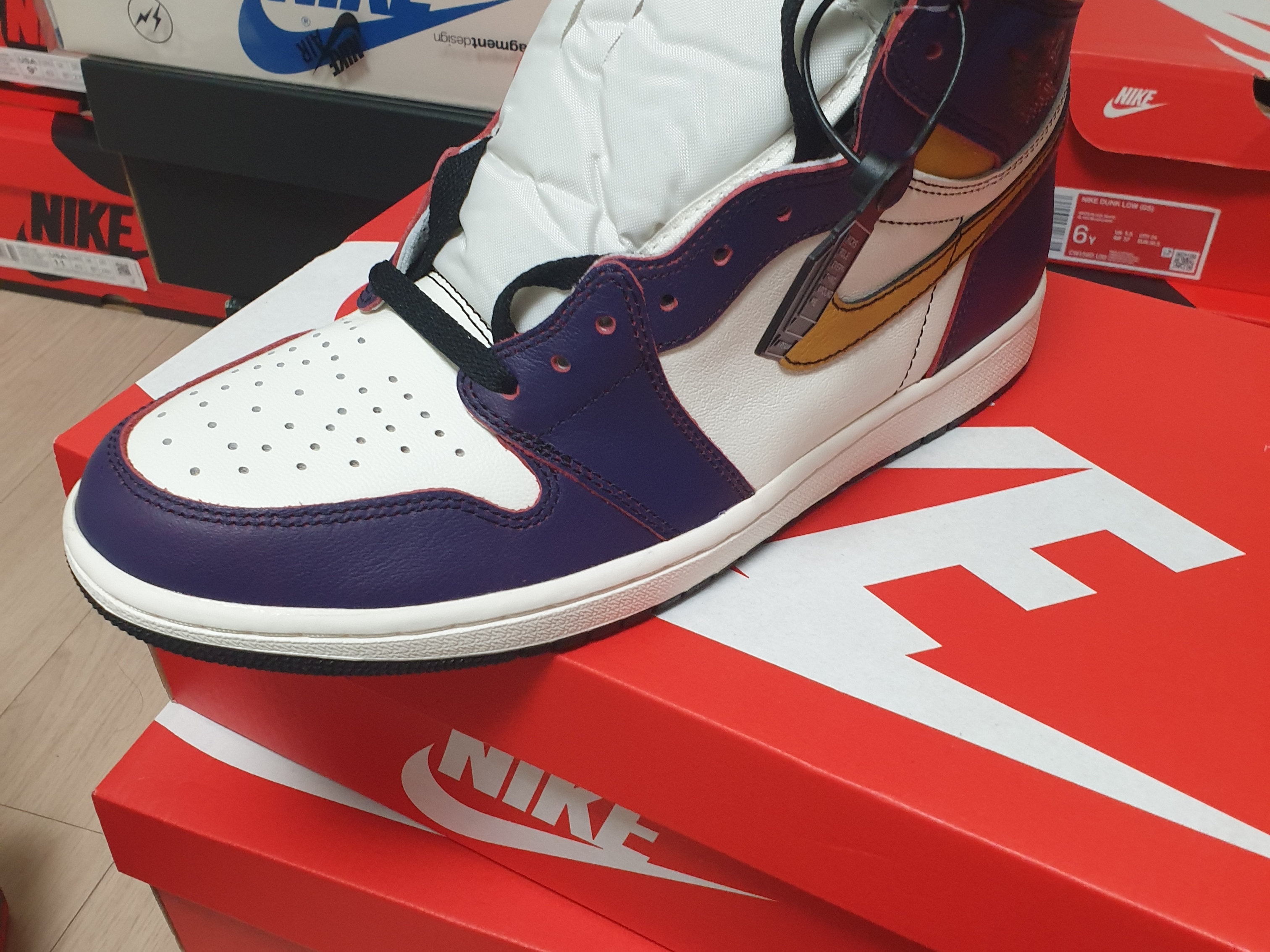 Nike Dunk Low Retro University Blue, Nike x NBA Dunk Low Retro EMB Nets 착용 스타일 - 1