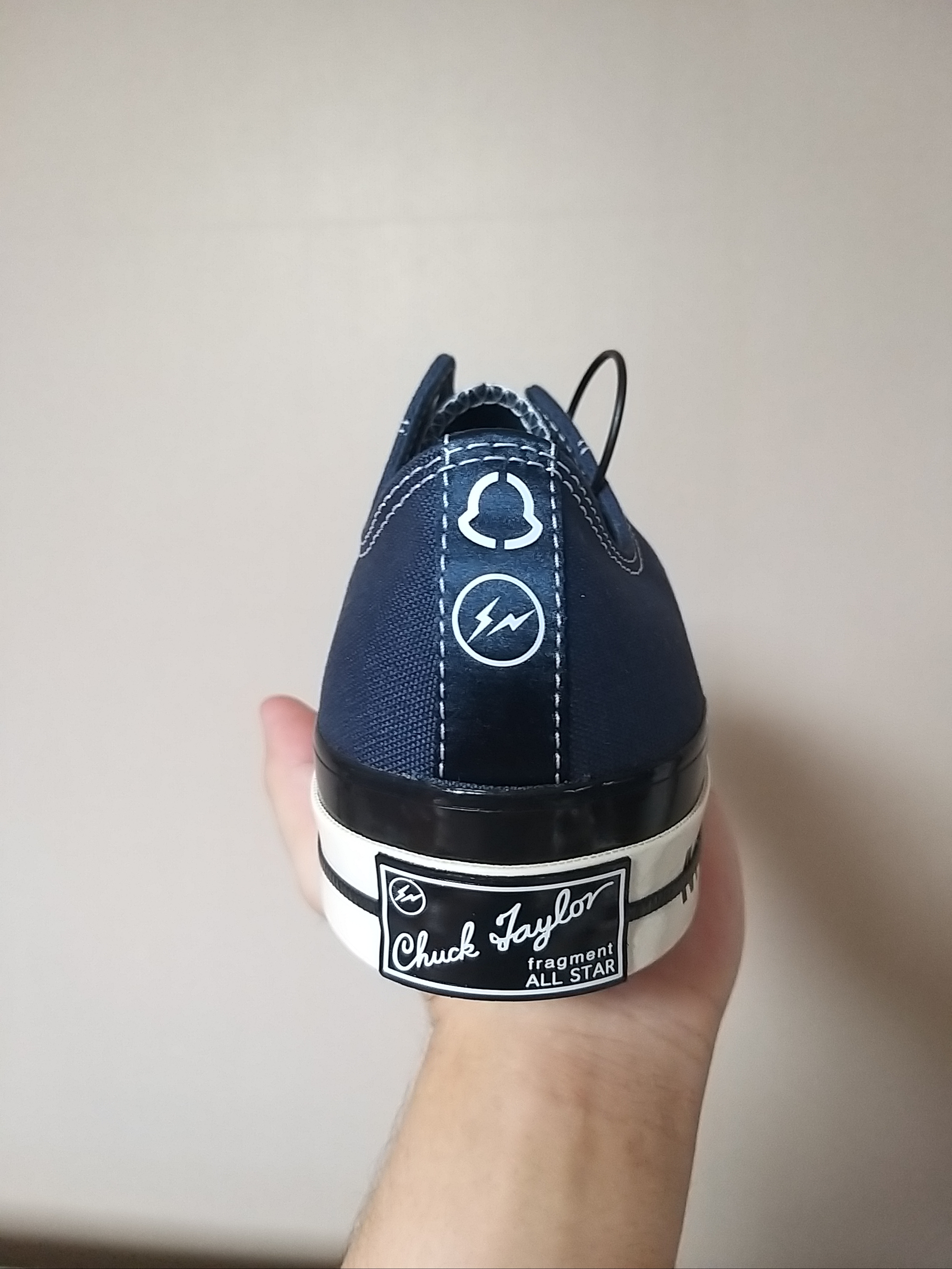 Converse x Moncler x Fragment Chuck 70 Ox Fraylor III Insignia Blue 착용 스타일 - 2