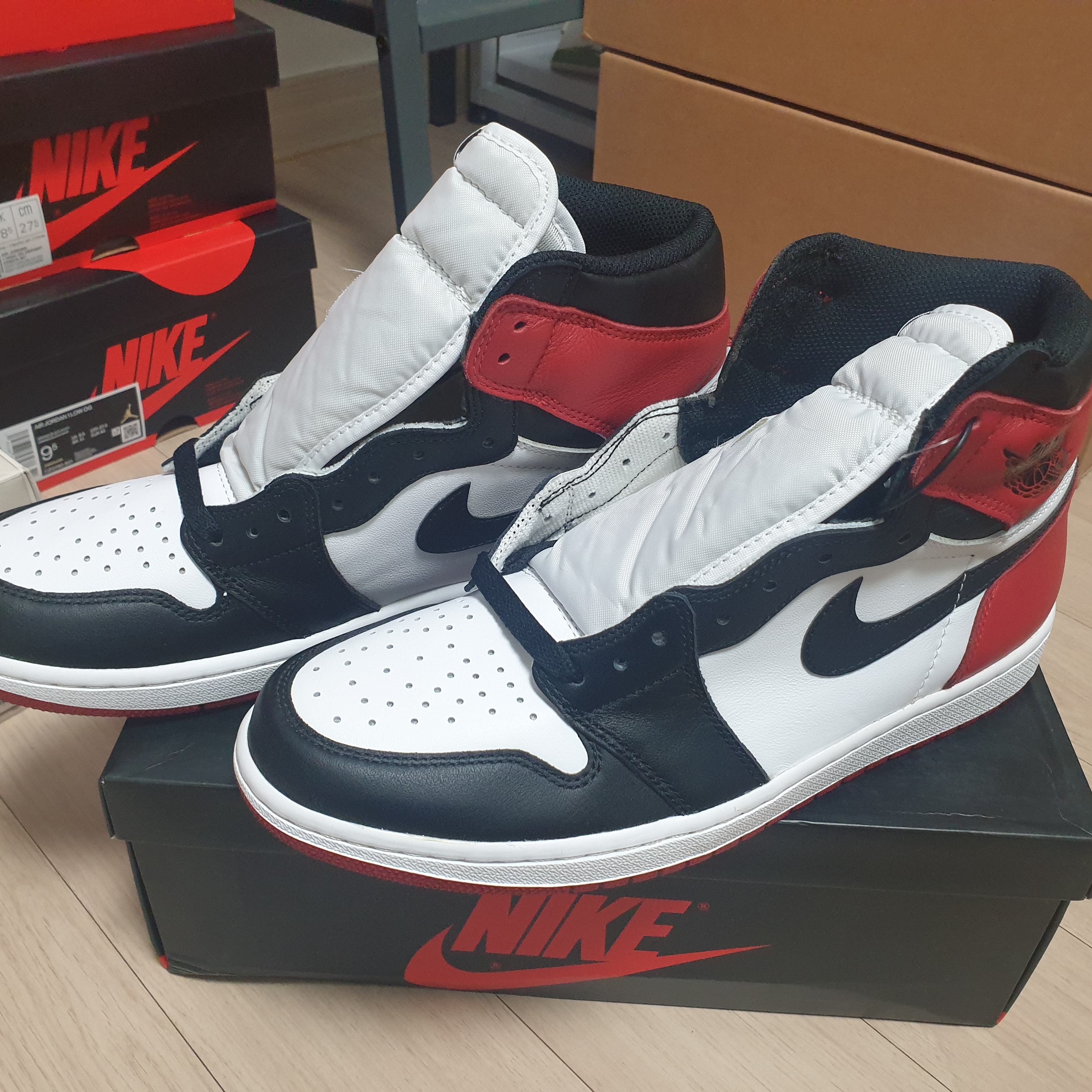 Jordan 1 Retro High OG Black Toe 2016 착용 스타일