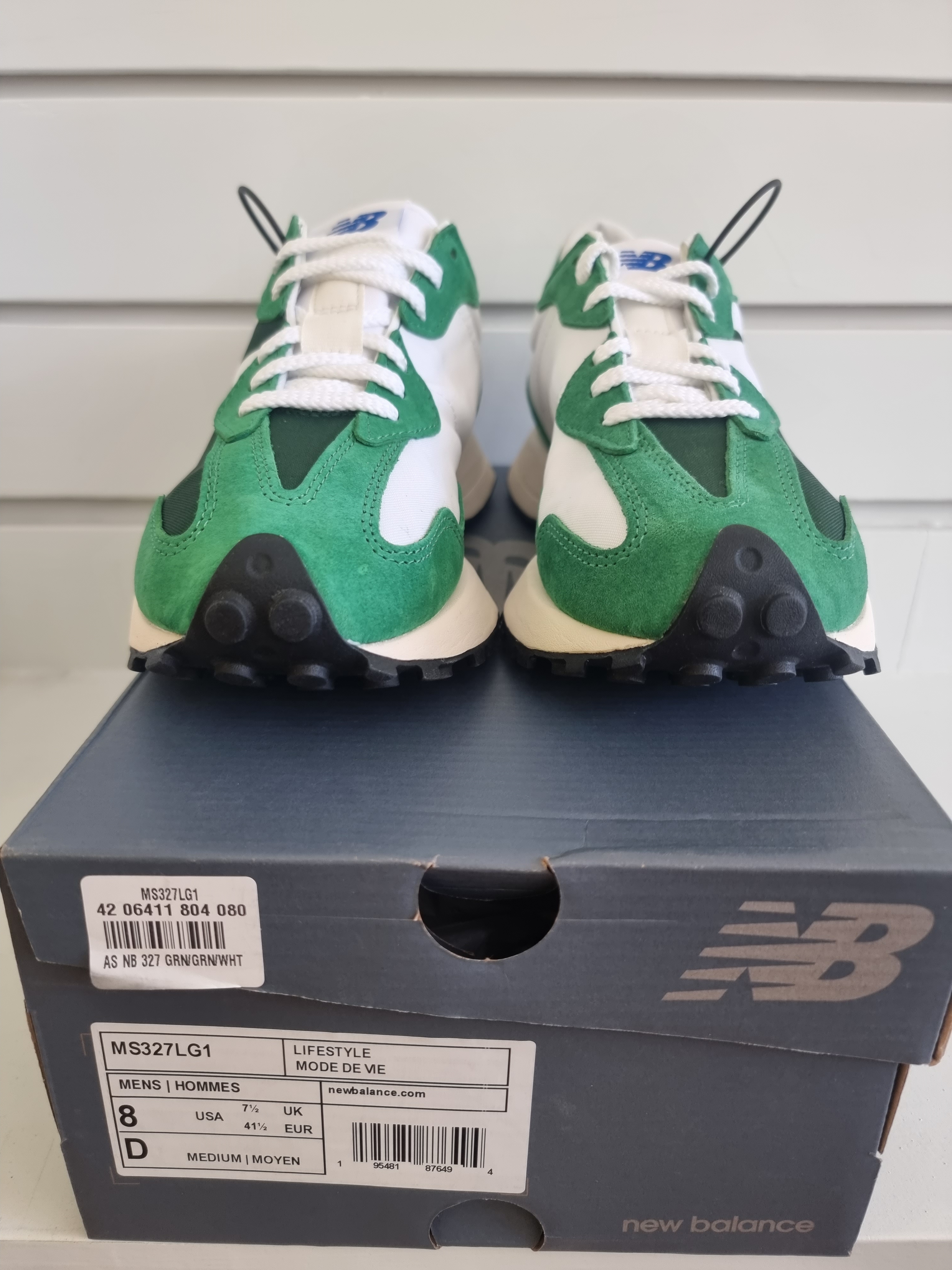 New Balance 327 Varsity Green 착용 스타일 - 4