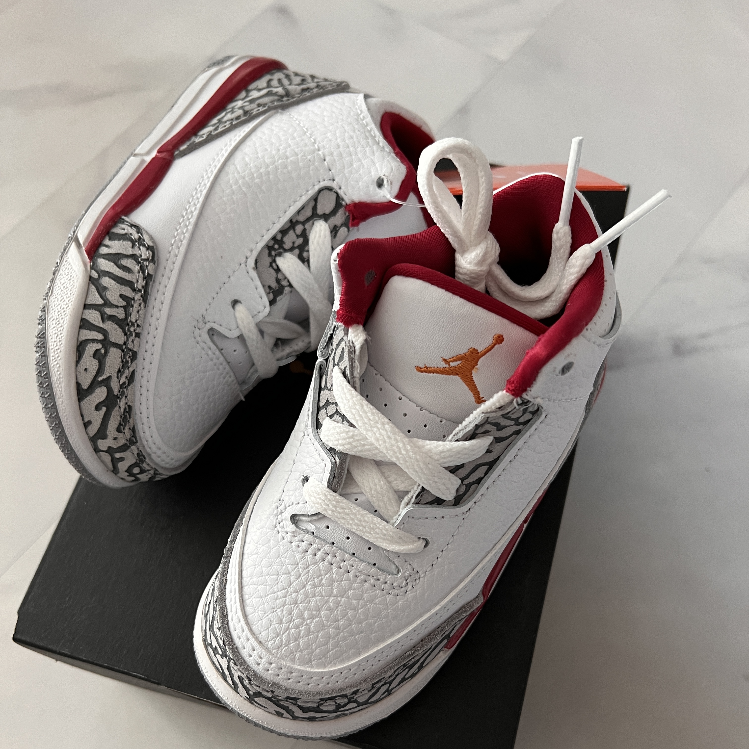 (TD) Jordan 3 Retro Cardinal Red 착용 스타일 - 5