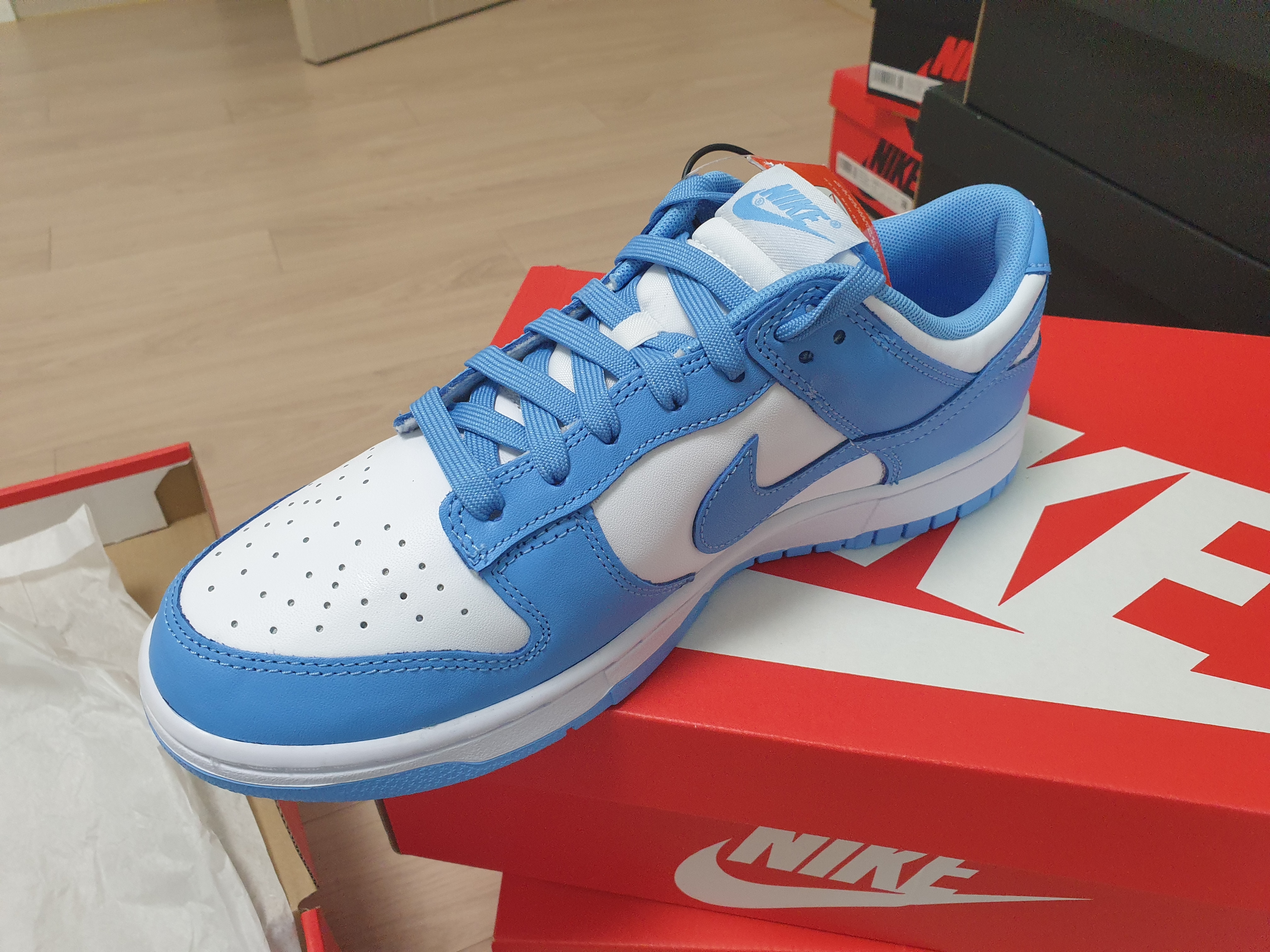 Nike Dunk Low Retro University Blue, Nike x NBA Dunk Low Retro EMB Nets 착용 스타일 - 5