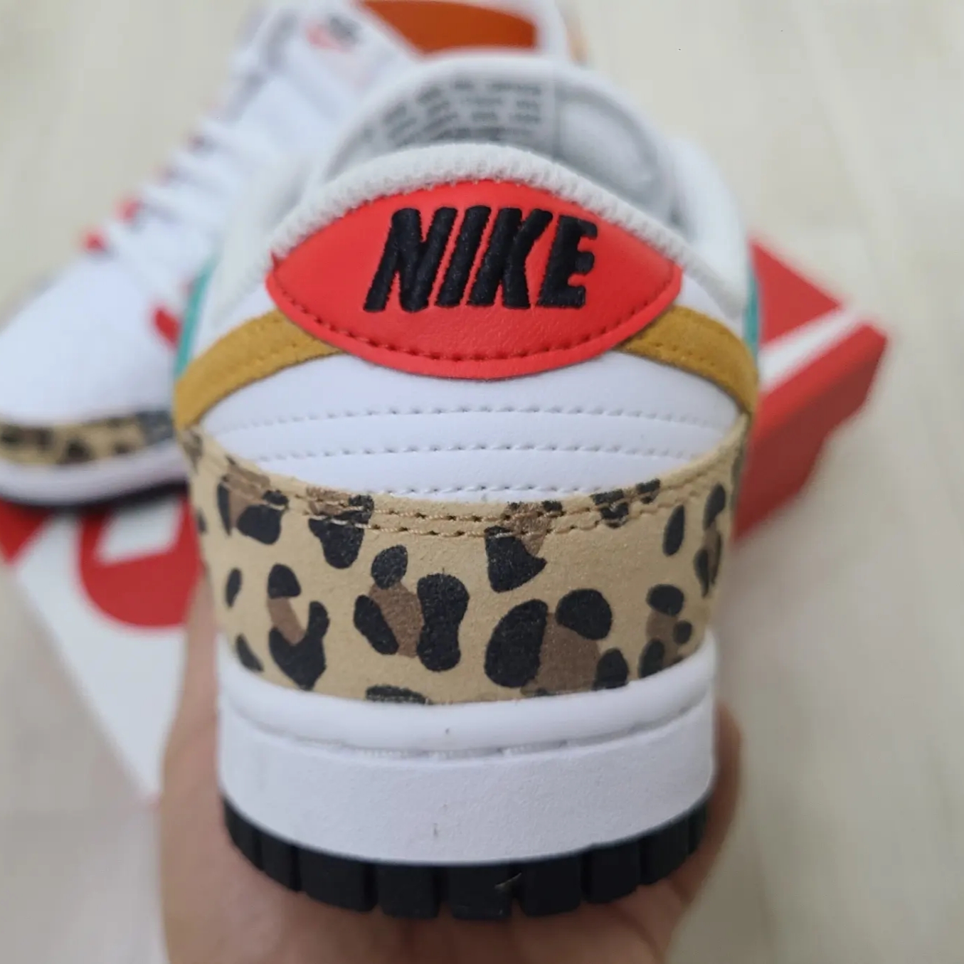 (W) Nike Dunk Low SE Patchwork 착용 스타일 - 3