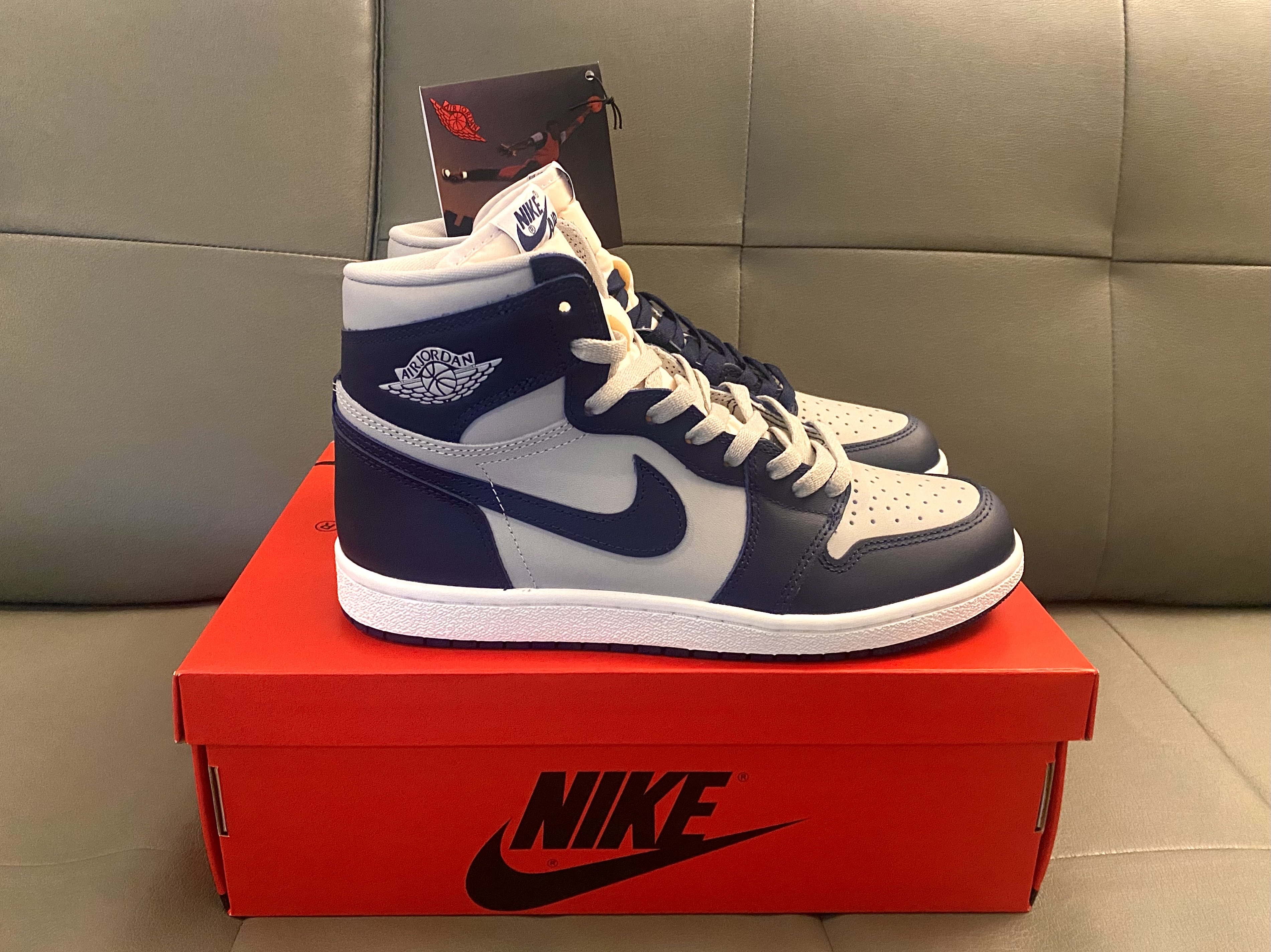 Jordan 1 High 85 College Navy 착용 스타일 - 1