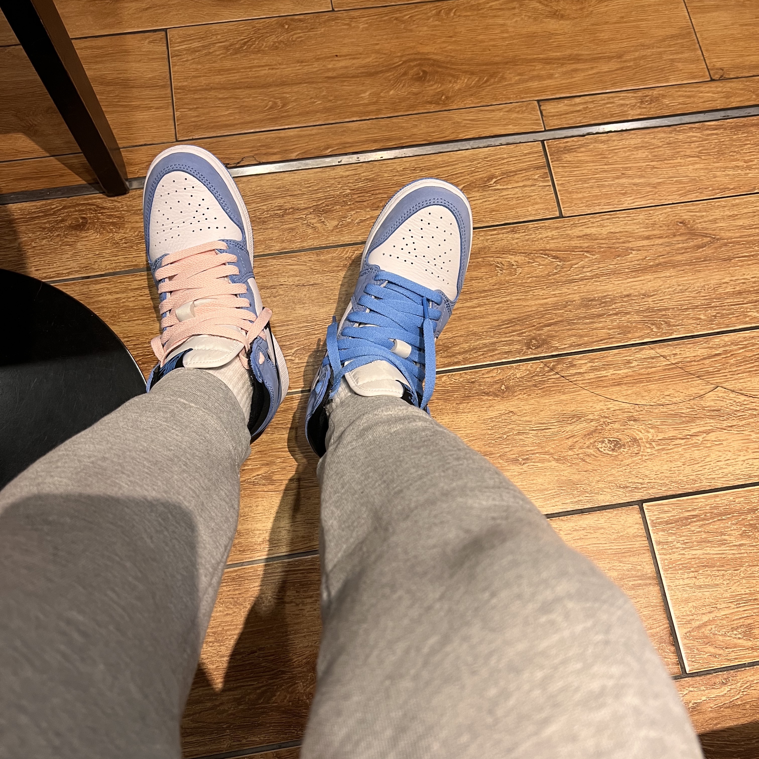 (GS) Jordan 1 Retro High OG University Blue 착용 스타일