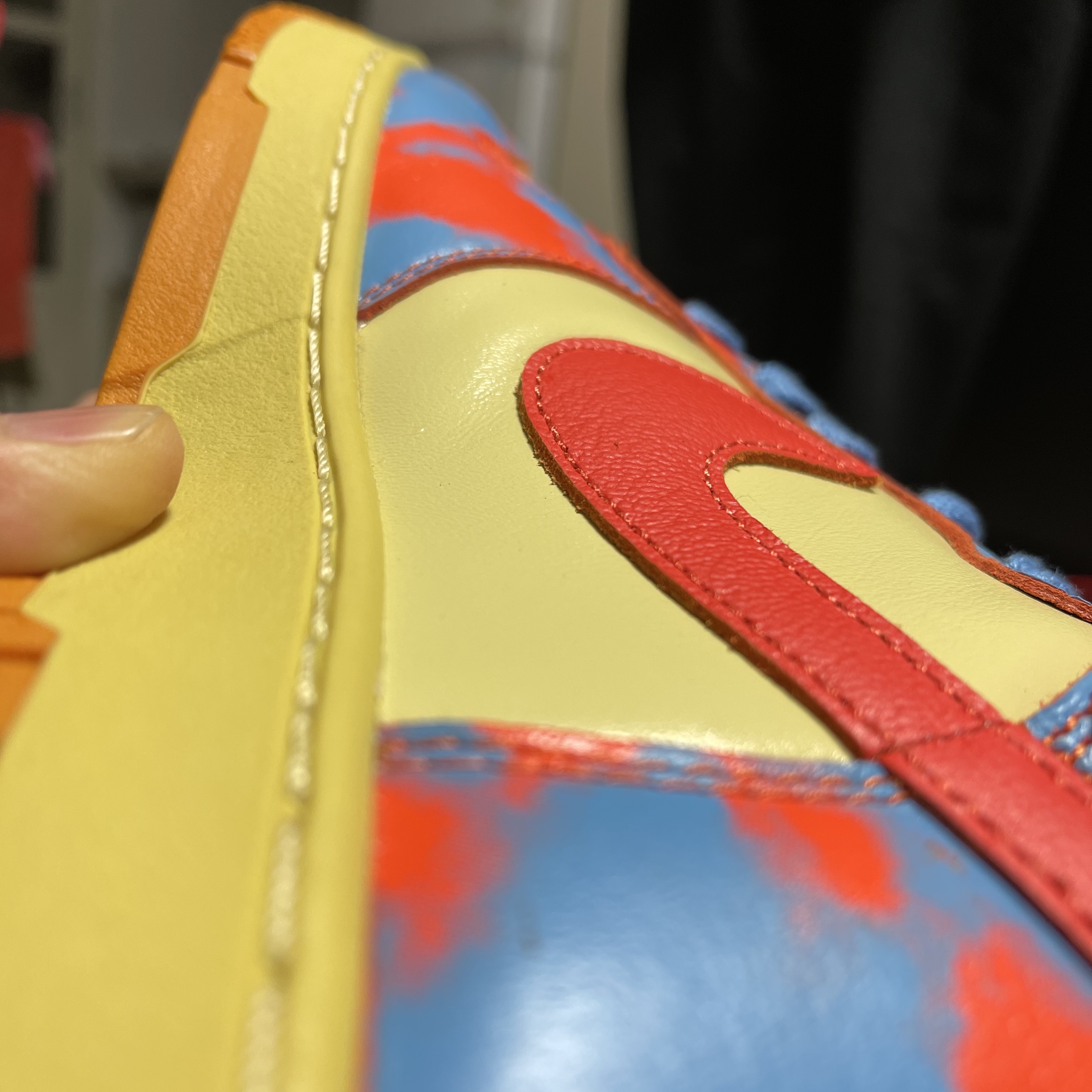 Nike Dunk High 1985 SP Orange Acid Wash 착용 스타일 - 5