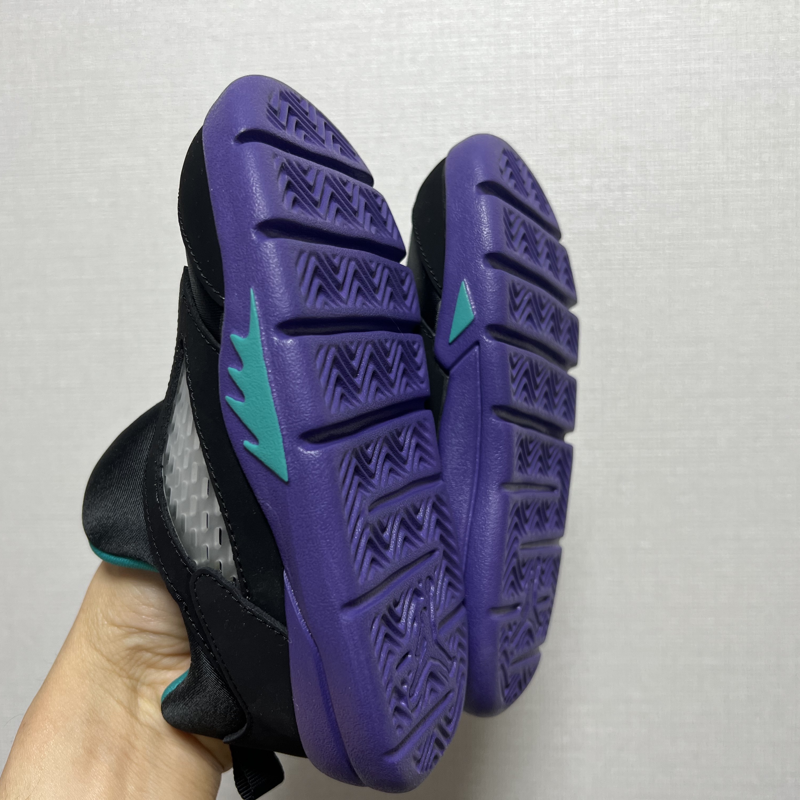 (TD) Jordan 5 Retro Little Flex Black Grape 착용 스타일 - 5