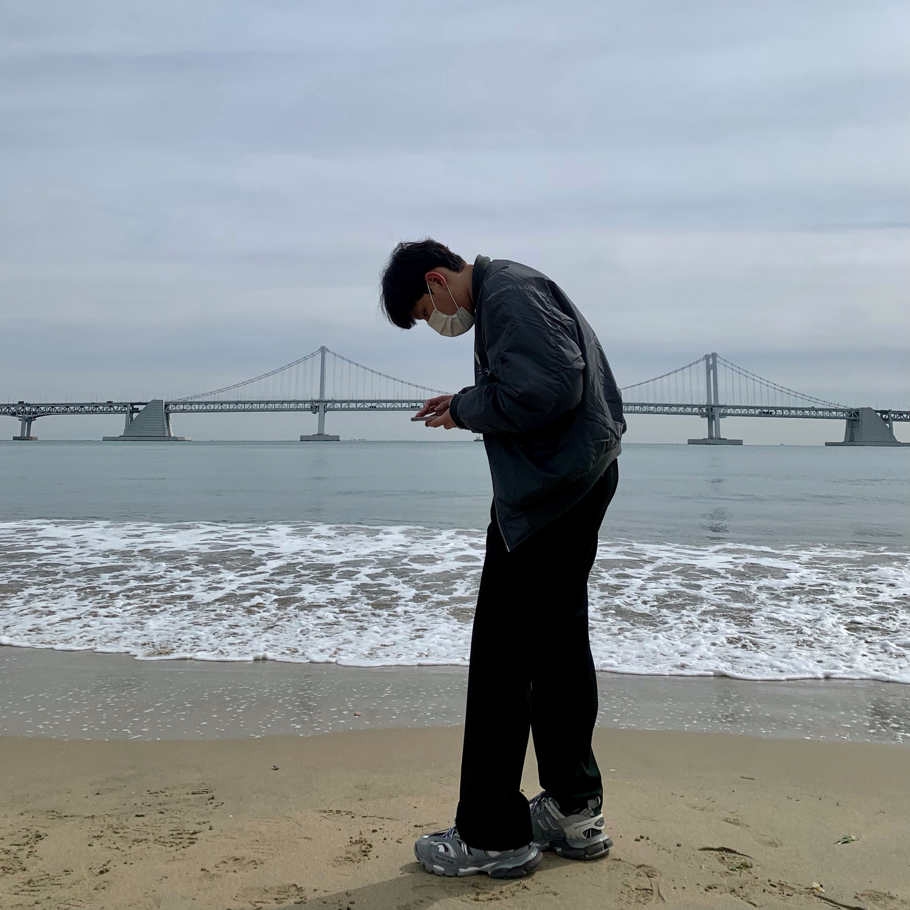 Balenciaga Track Sneakers Grey White 2019 착용 스타일