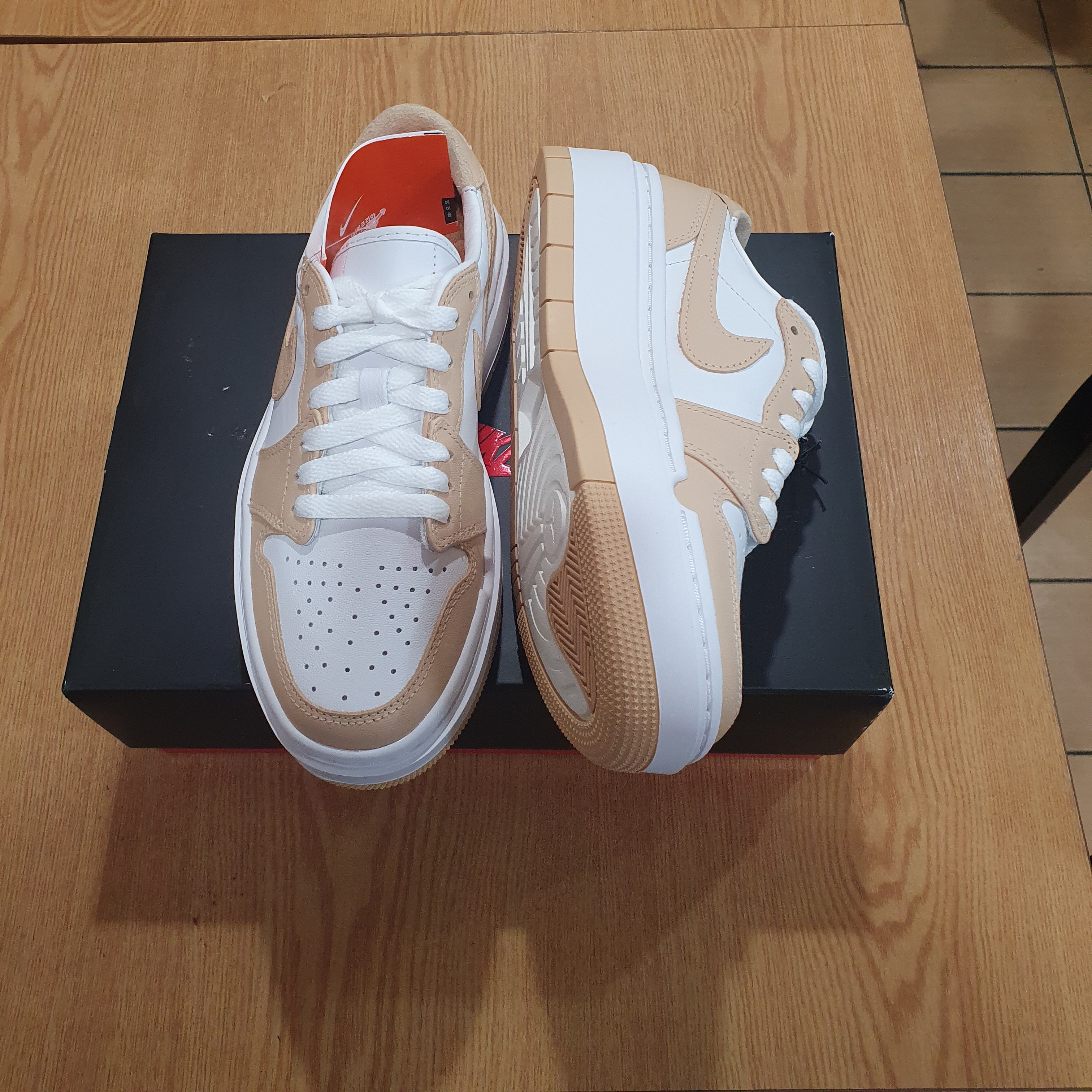 (W) Jordan 1 Elevate Low White Onyx 착용 스타일 - 3