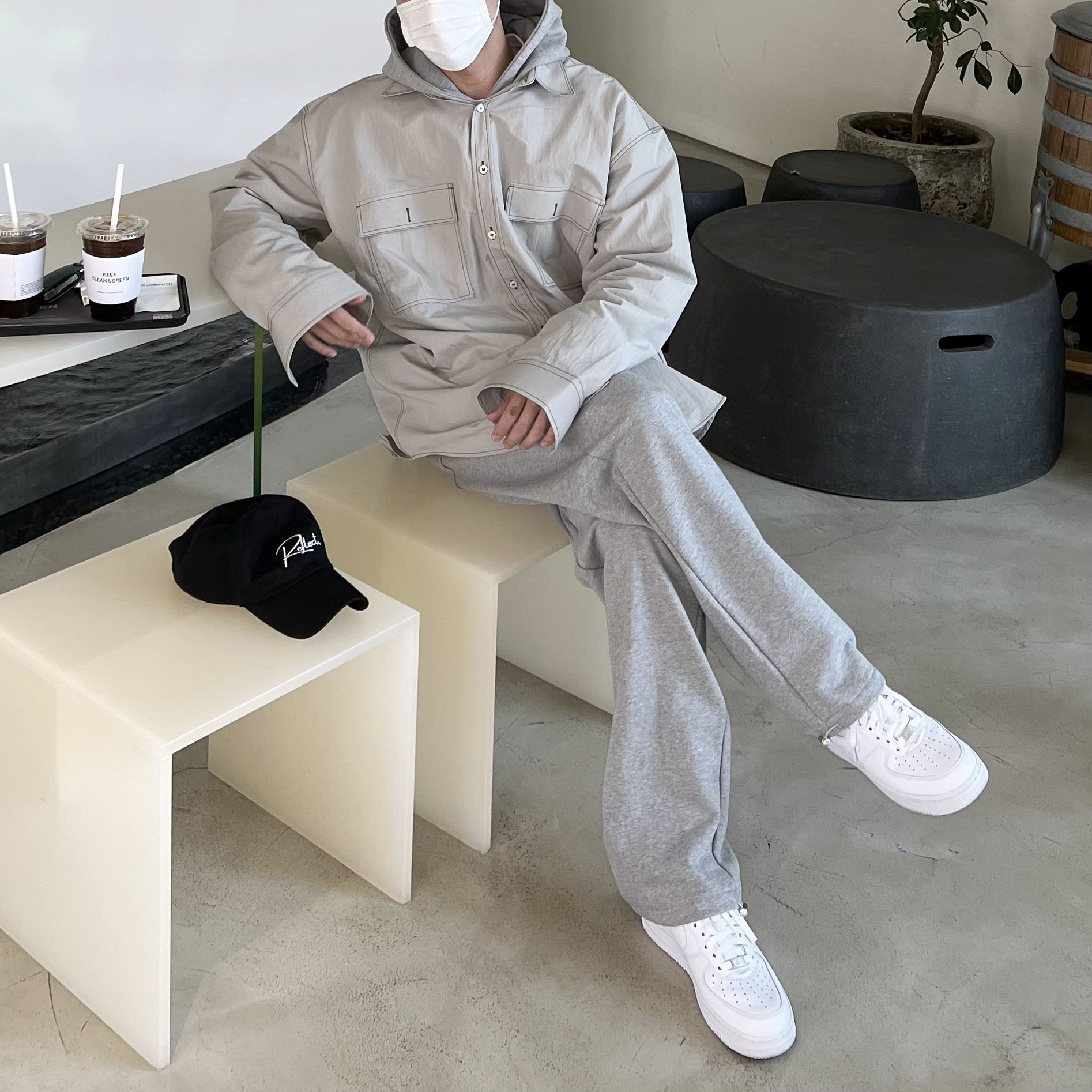 Nike x Supreme Air Force 1 Low White 착용 스타일 - 1