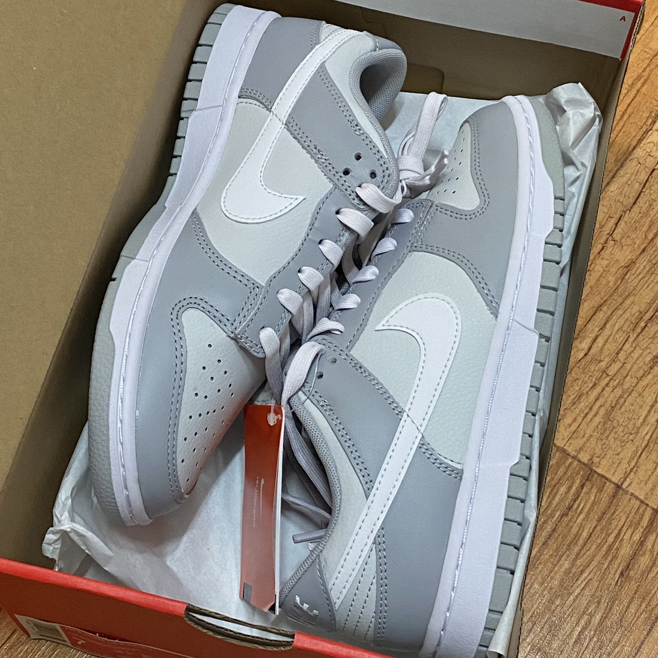 Nike Dunk Low Retro Wolf Grey 착용 스타일