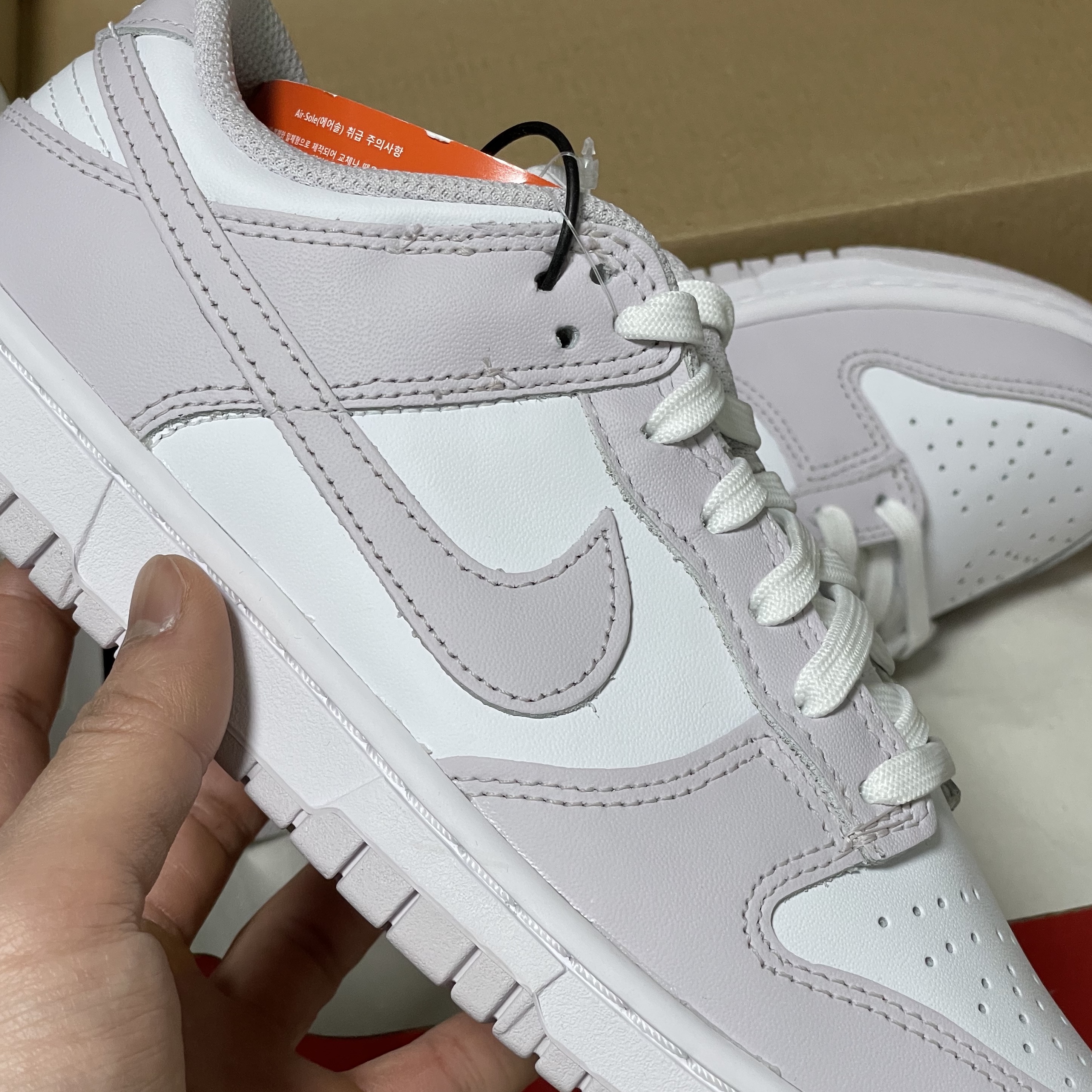 (W) Nike Dunk Low Venice 착용 스타일 - 2
