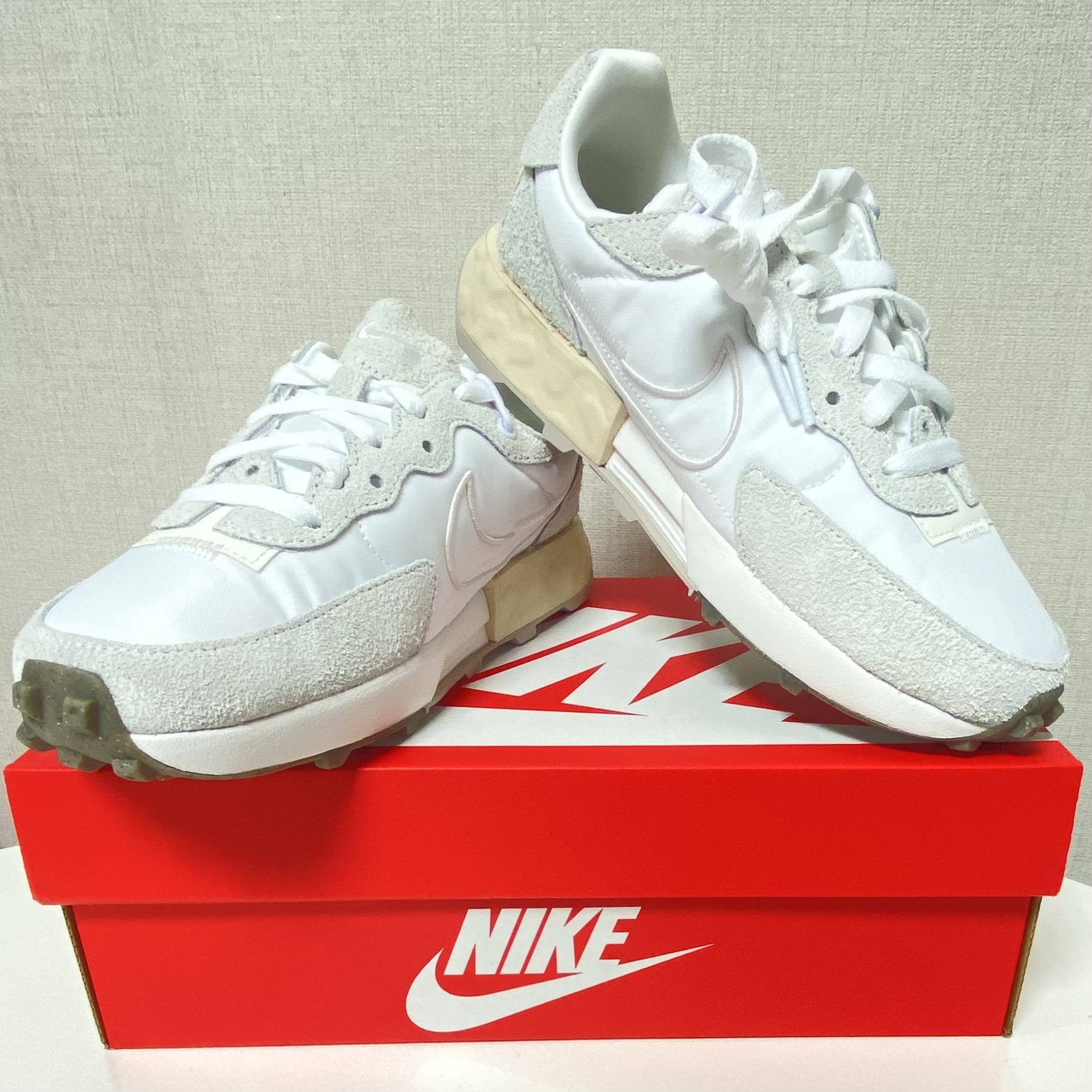 (W) Nike Fontanka Waffle White 착용 스타일 - 1