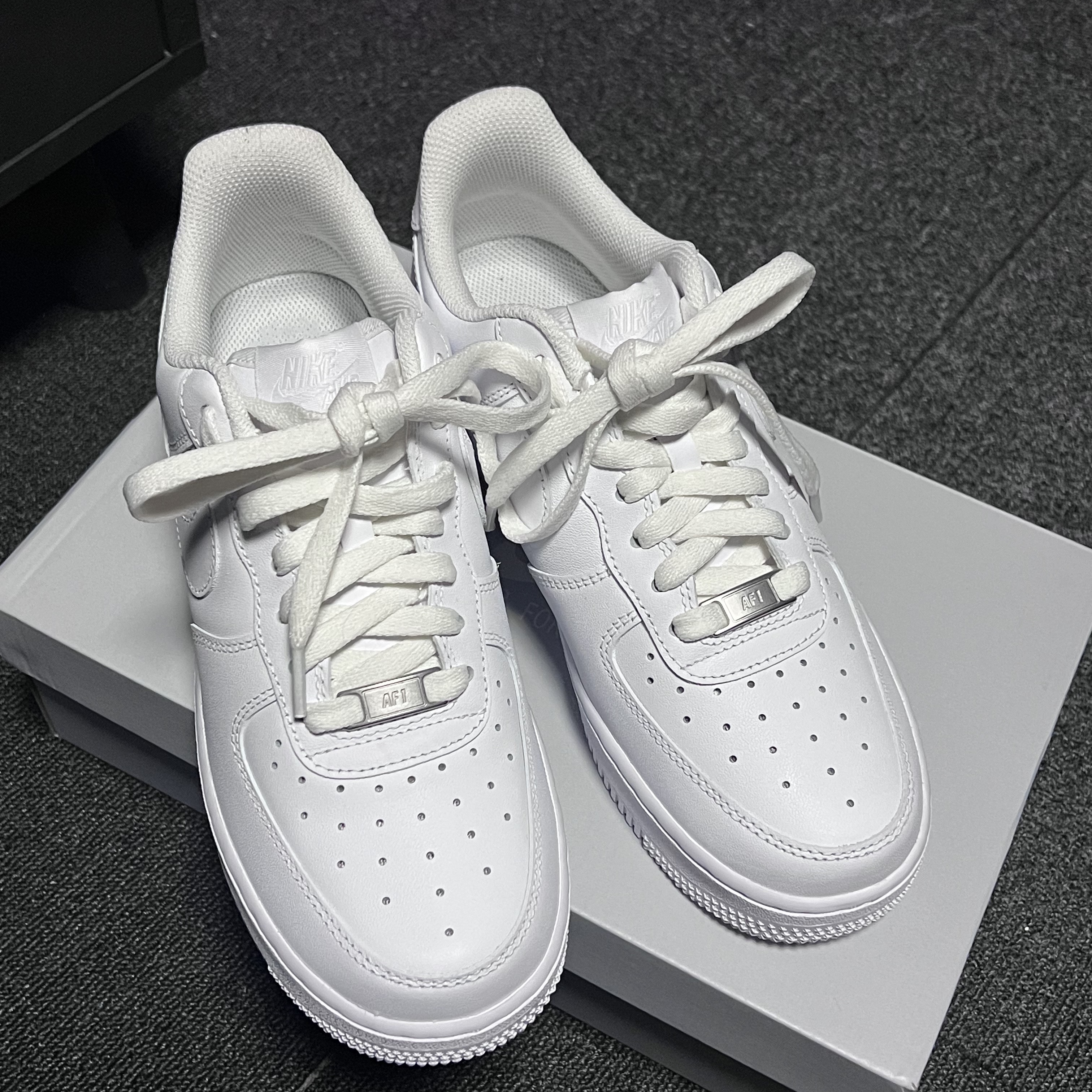 Nike Air Force 1 '07 Low White 착용 스타일